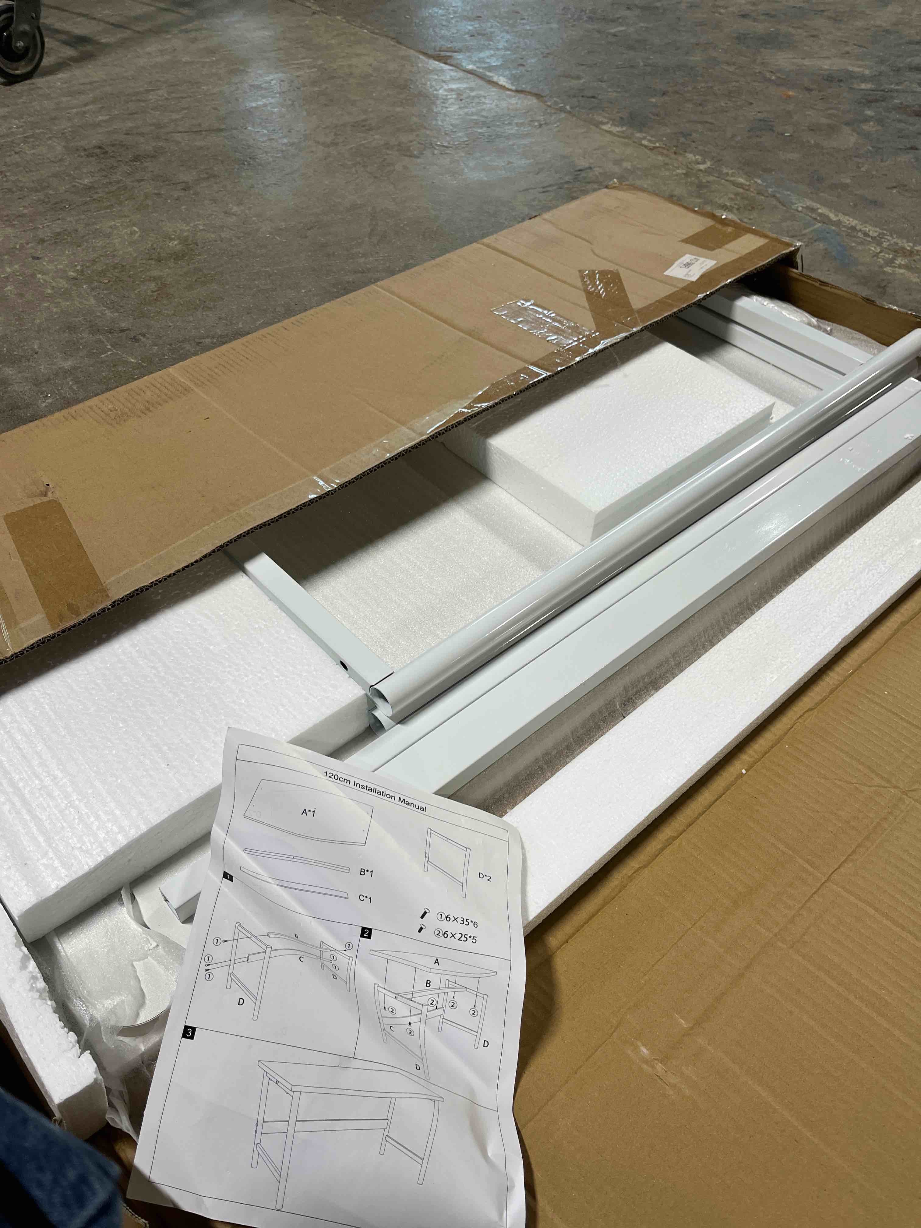 Condition photo showing Good Condition for White Computer Desk