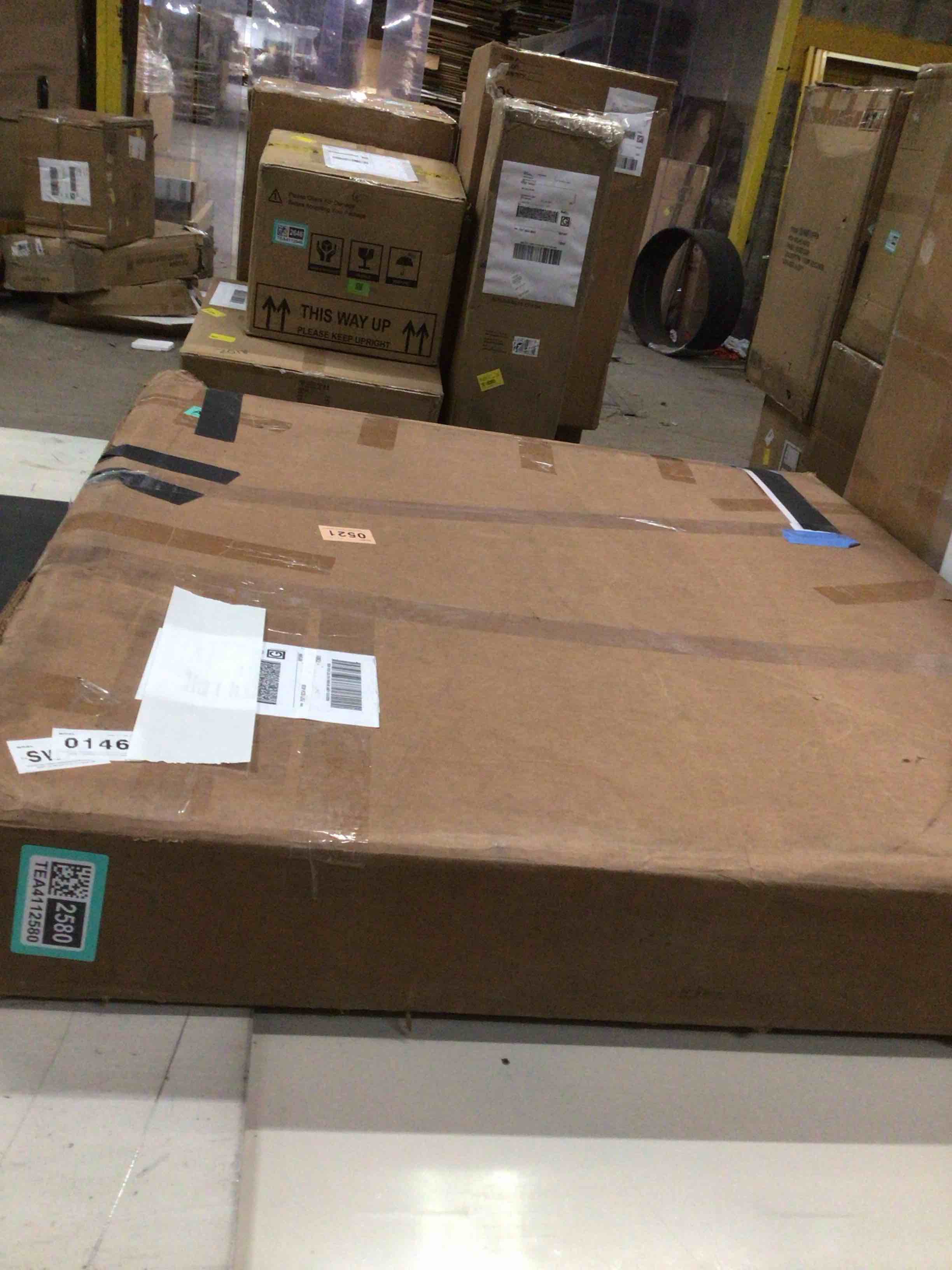 Condition photo showing Good Condition for Mode Round Breakroom Dining Table