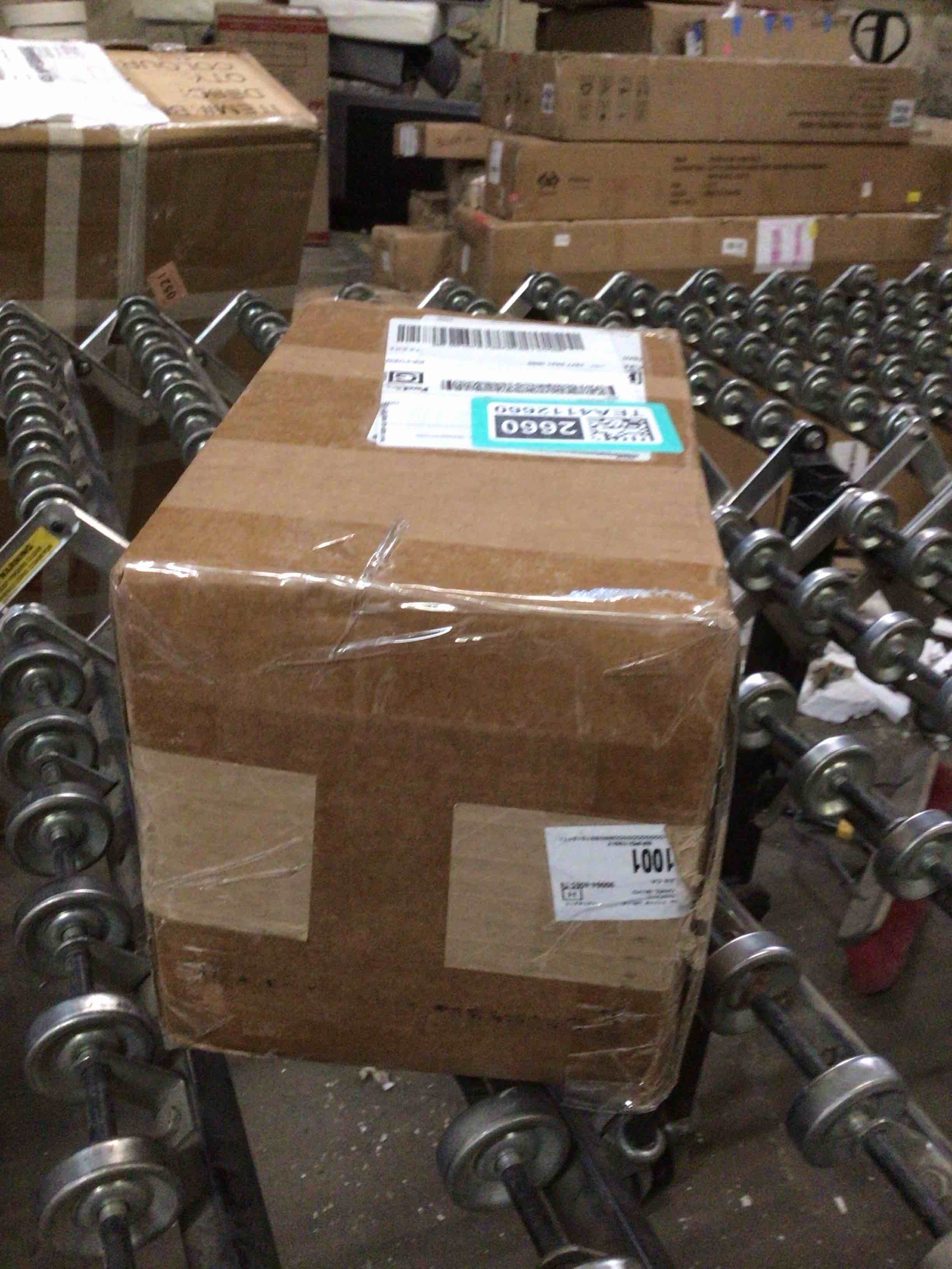 Condition photo showing Good Condition for Arviso 3 Piece Decorative Bottle Set