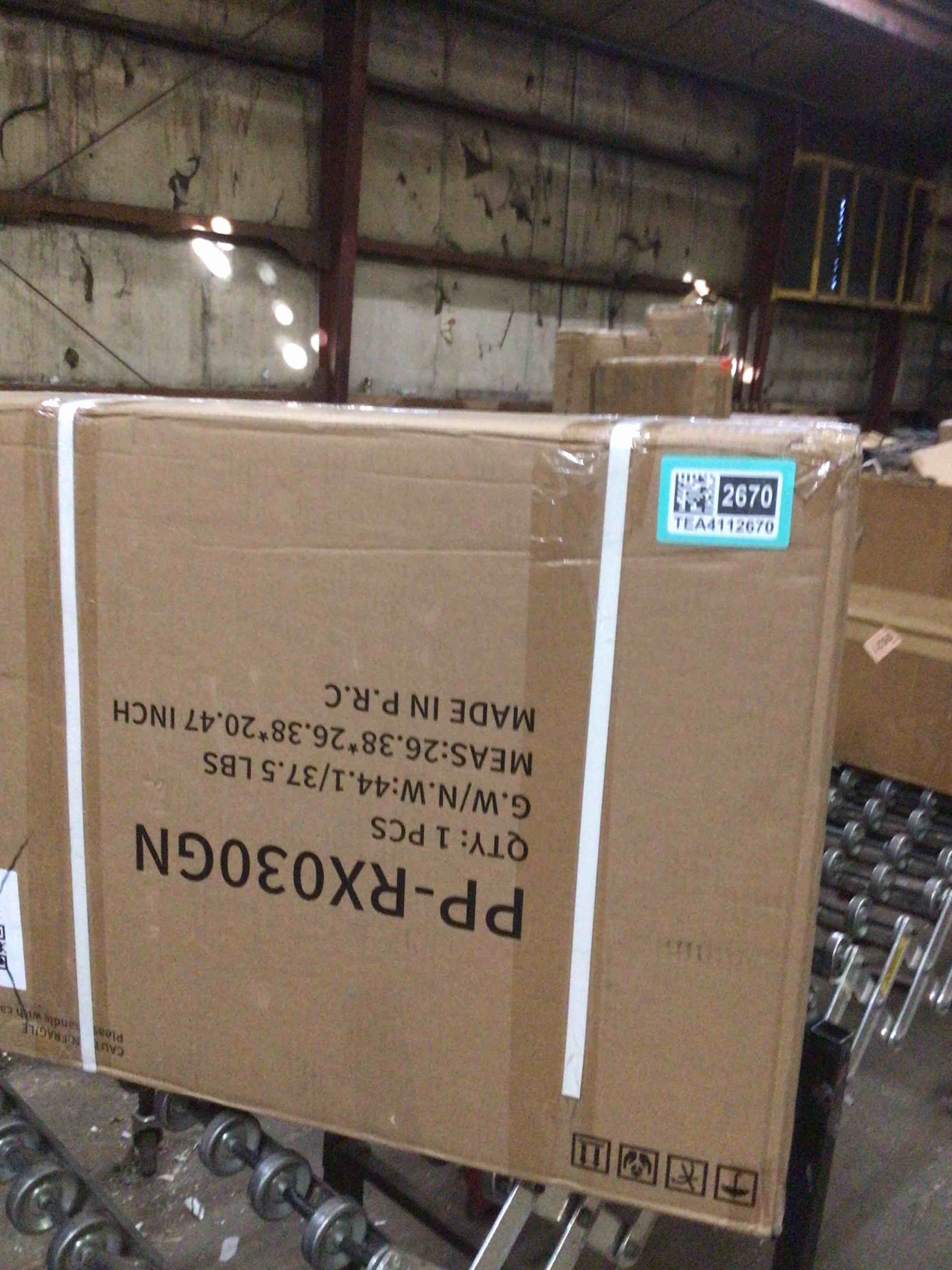 Condition photo showing Good Condition for BOX MODULE STO SOFA 26'' Upholstered Modular Sofa