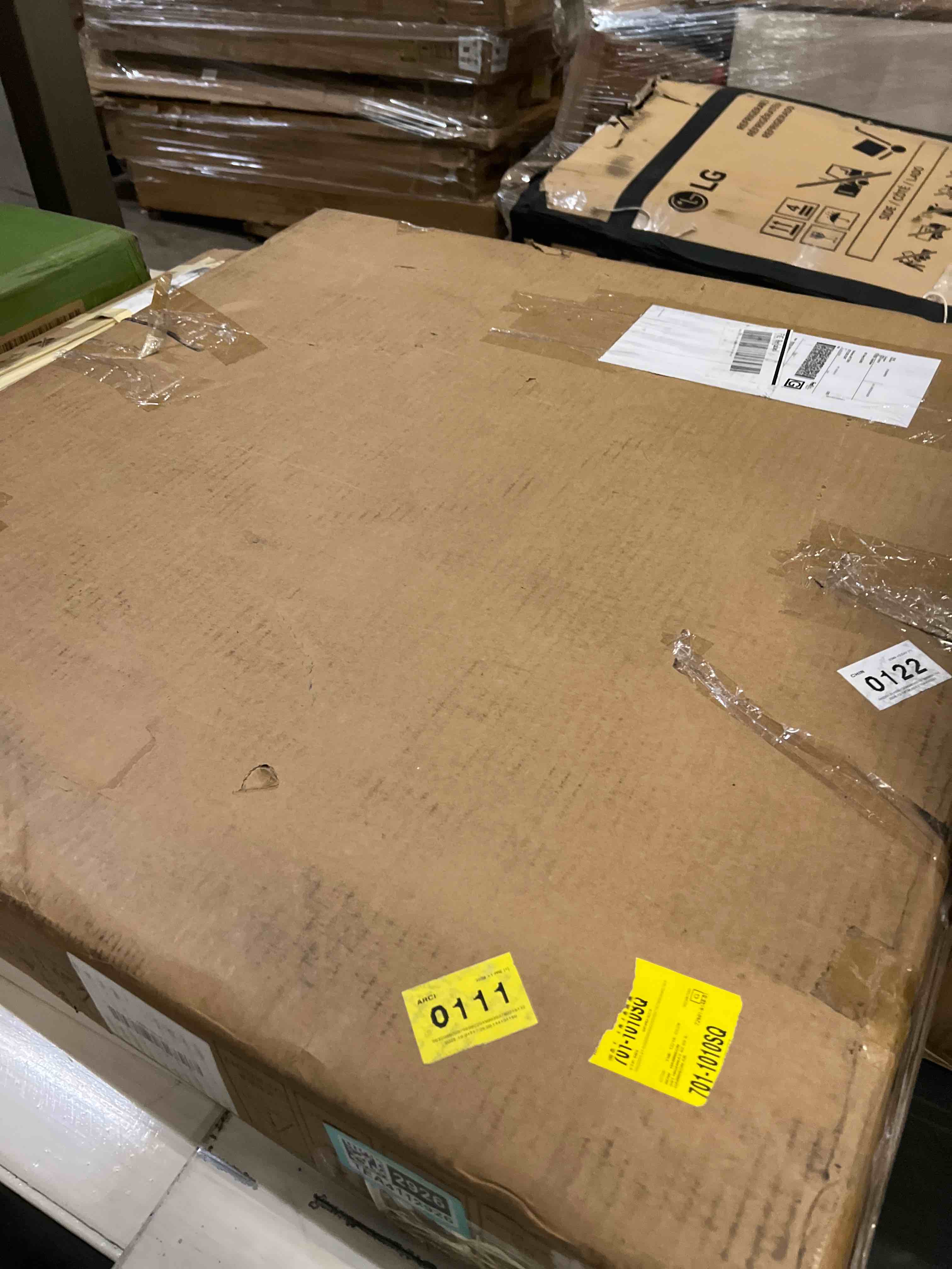 Condition photo showing As Is for Round Coffee Table Set