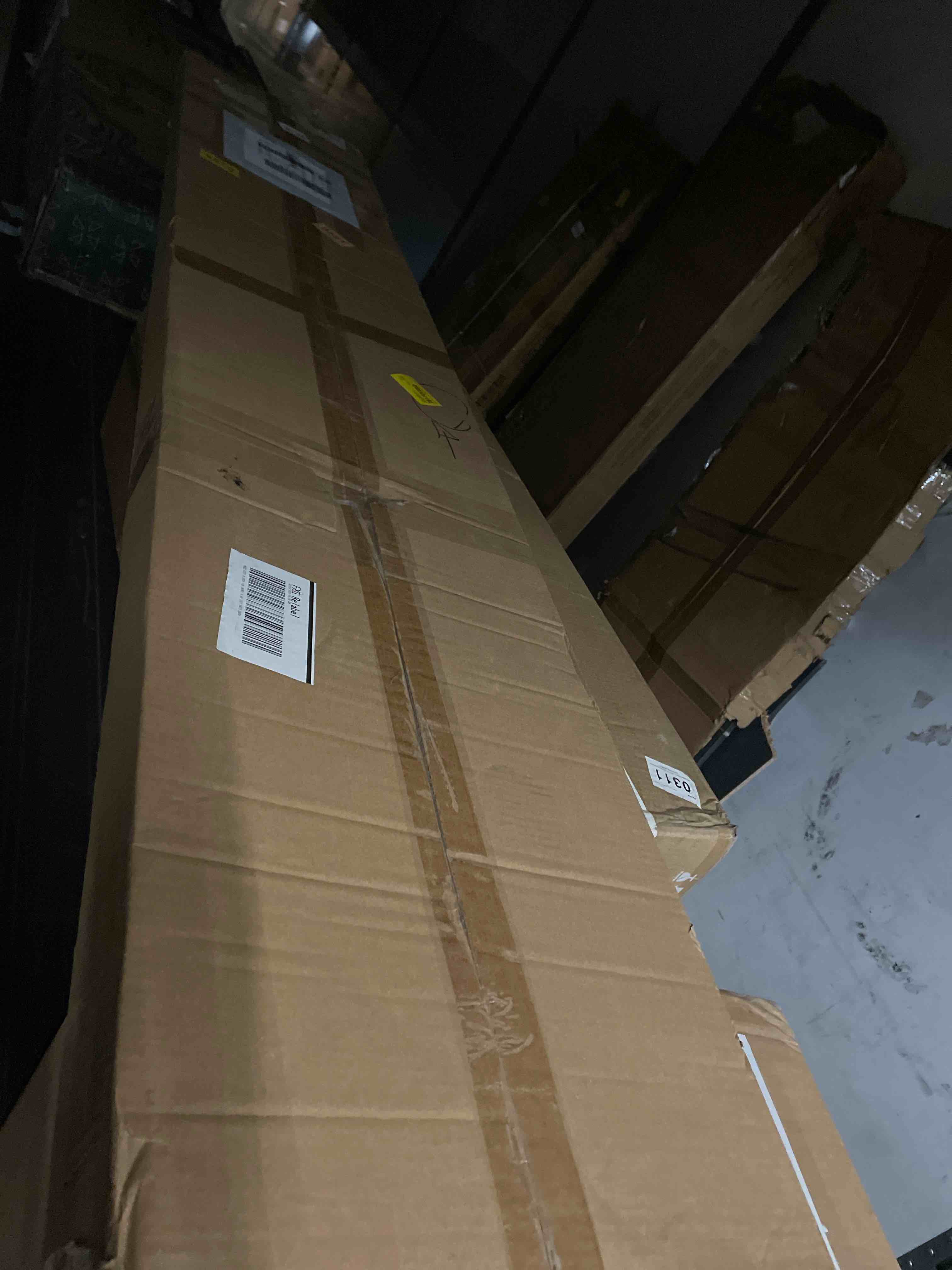 Condition photo showing Good Condition for Louvered Wood Painted Plantation Bi-Fold Door