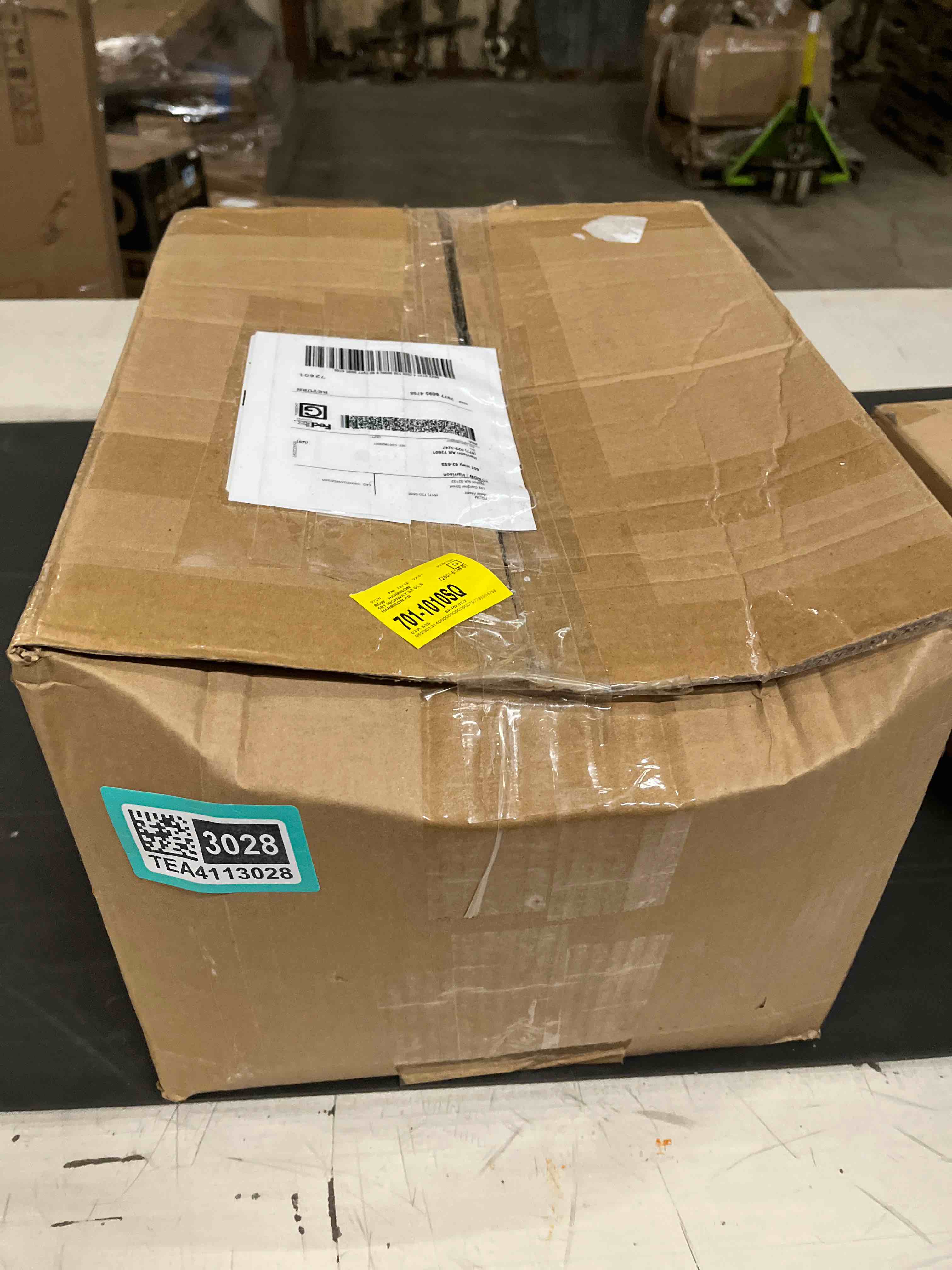 Condition photo showing Good Condition for Aenwood 20.5" Table Lamp Set