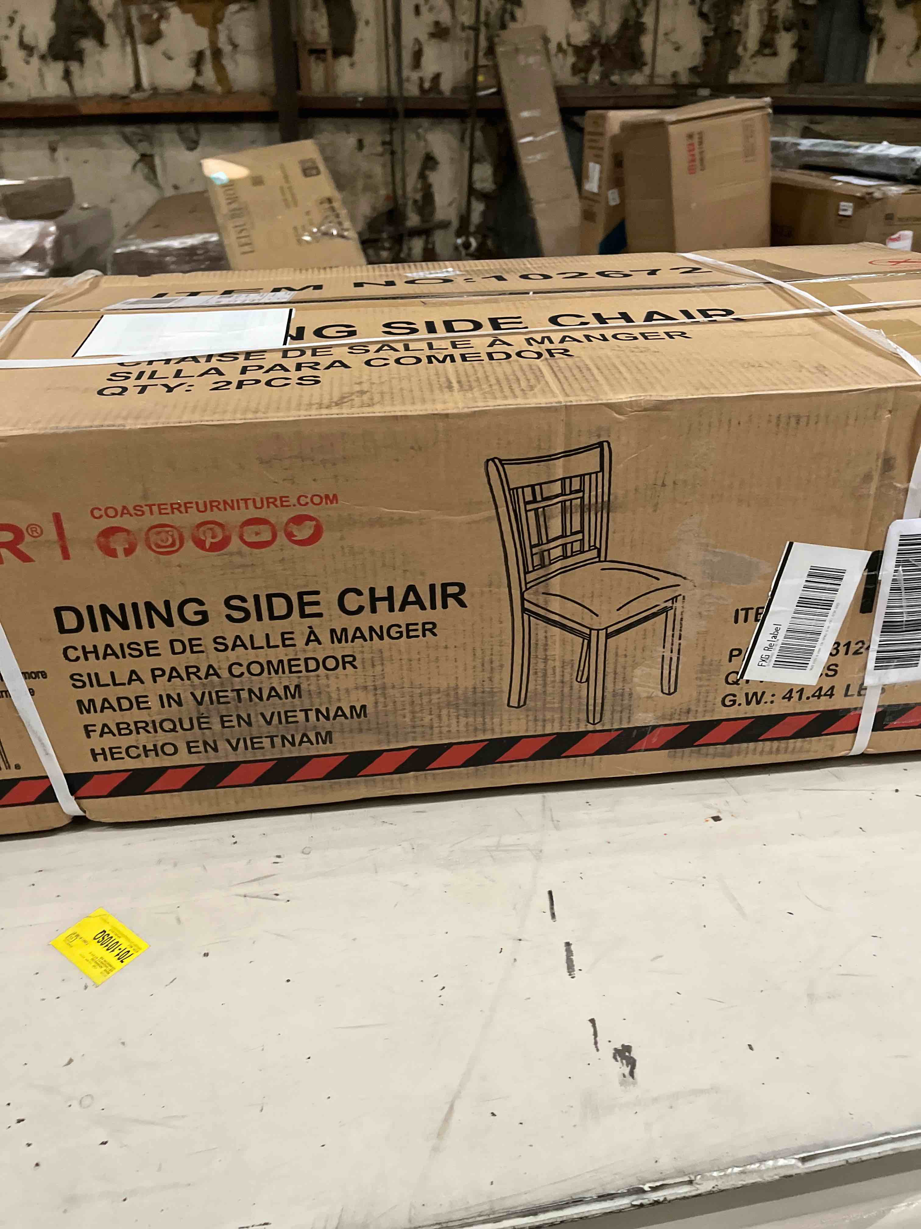 Condition photo showing Good Condition for Guntersville Extendable Pedestal Dining Table