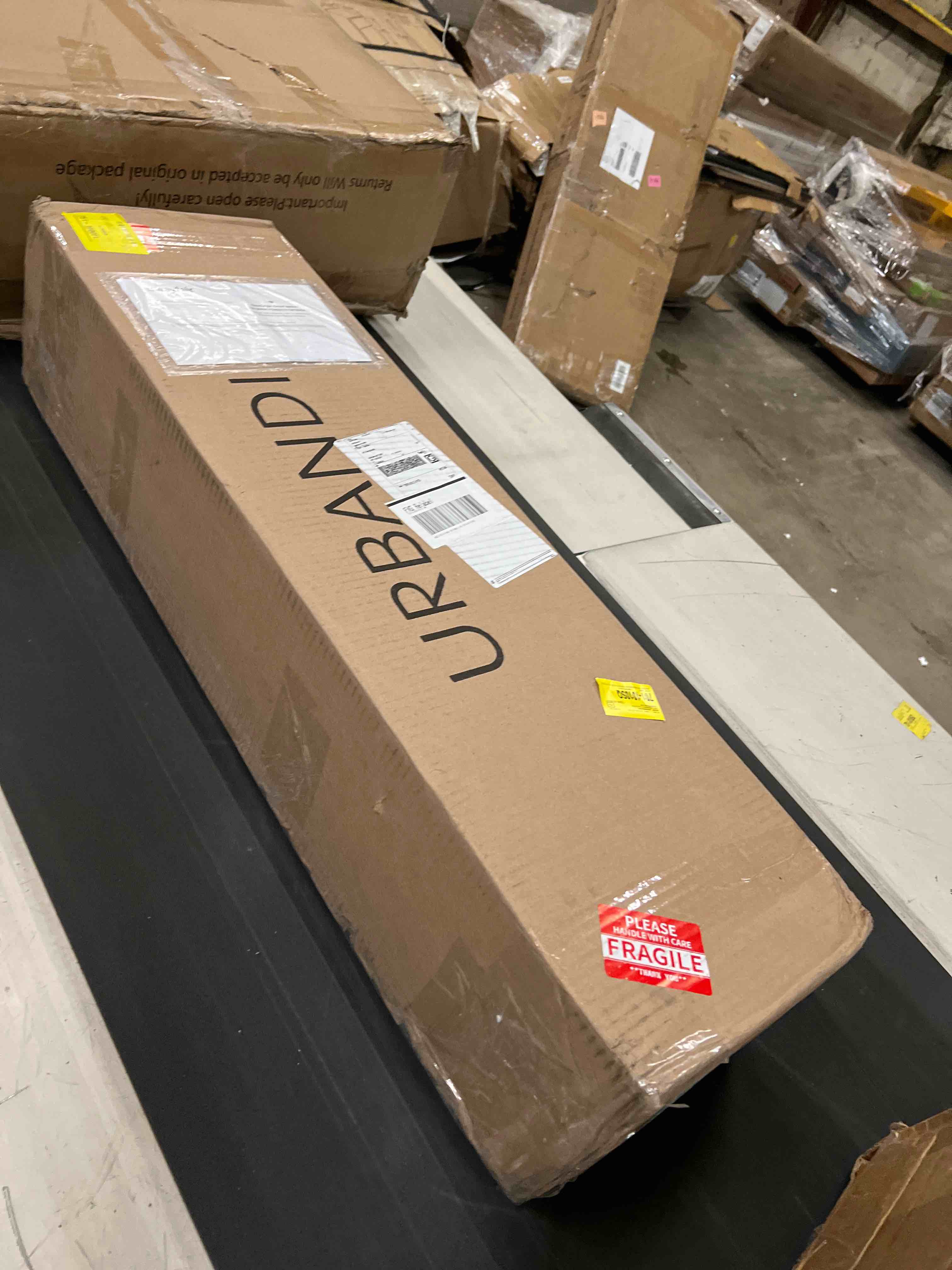 Condition photo showing As Is for Arzhin Pippi Modern Floating Shelves 3 Inches Thick