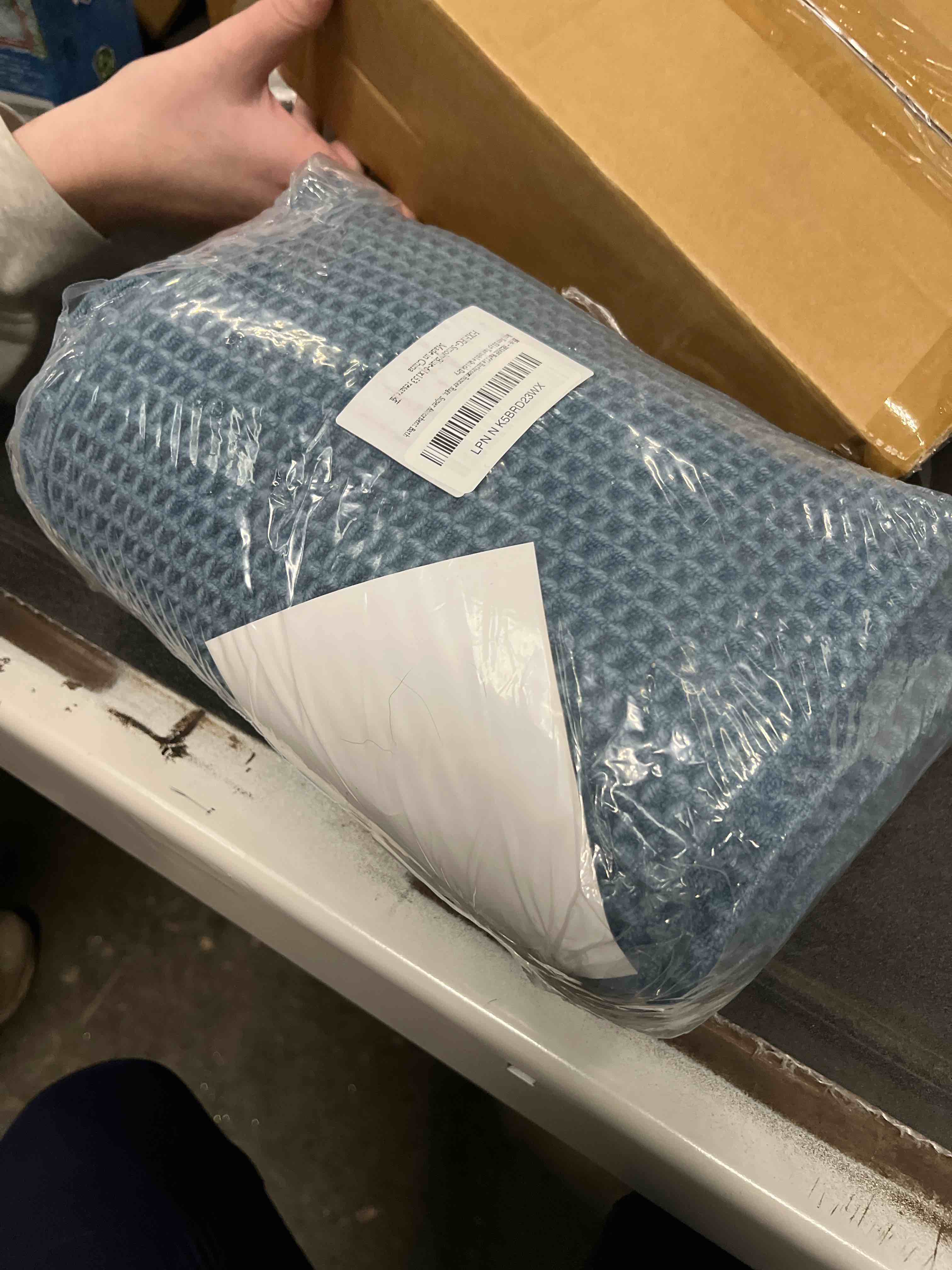 Condition photo showing As Is for RESARE Waffle Bathroom Runner Rugs, Super Absorbent Bath Mat Non Slip Washable Quick Dry, Upgraded Ultra Soft Boho Bath Rugs with Tassels for Hallway Bedroom Laundry Room, 2'x5'(24"x60"), Blue 2'x5' Blue