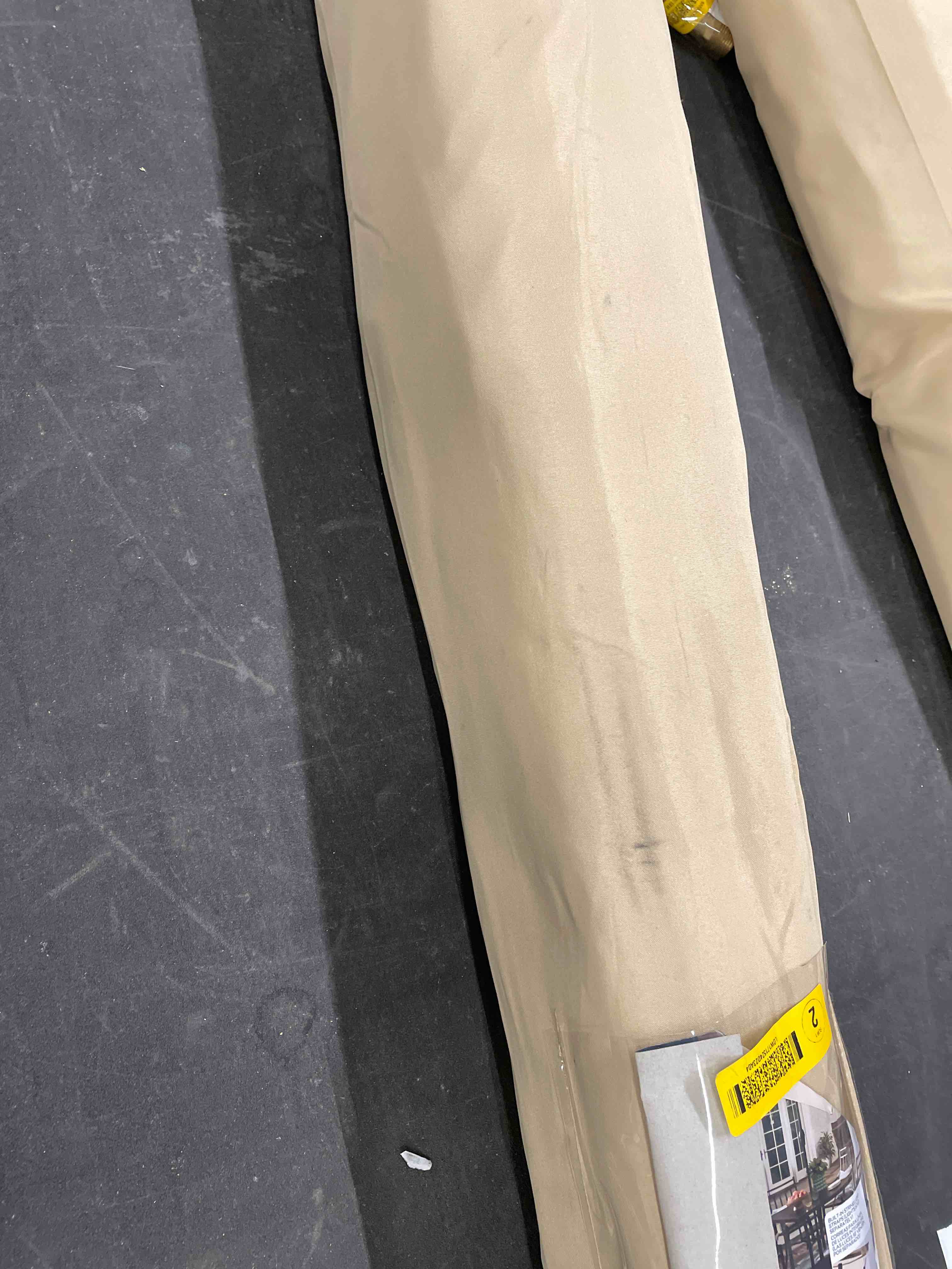 Condition photo showing Good Condition for style 7.5 ft patio umbrella