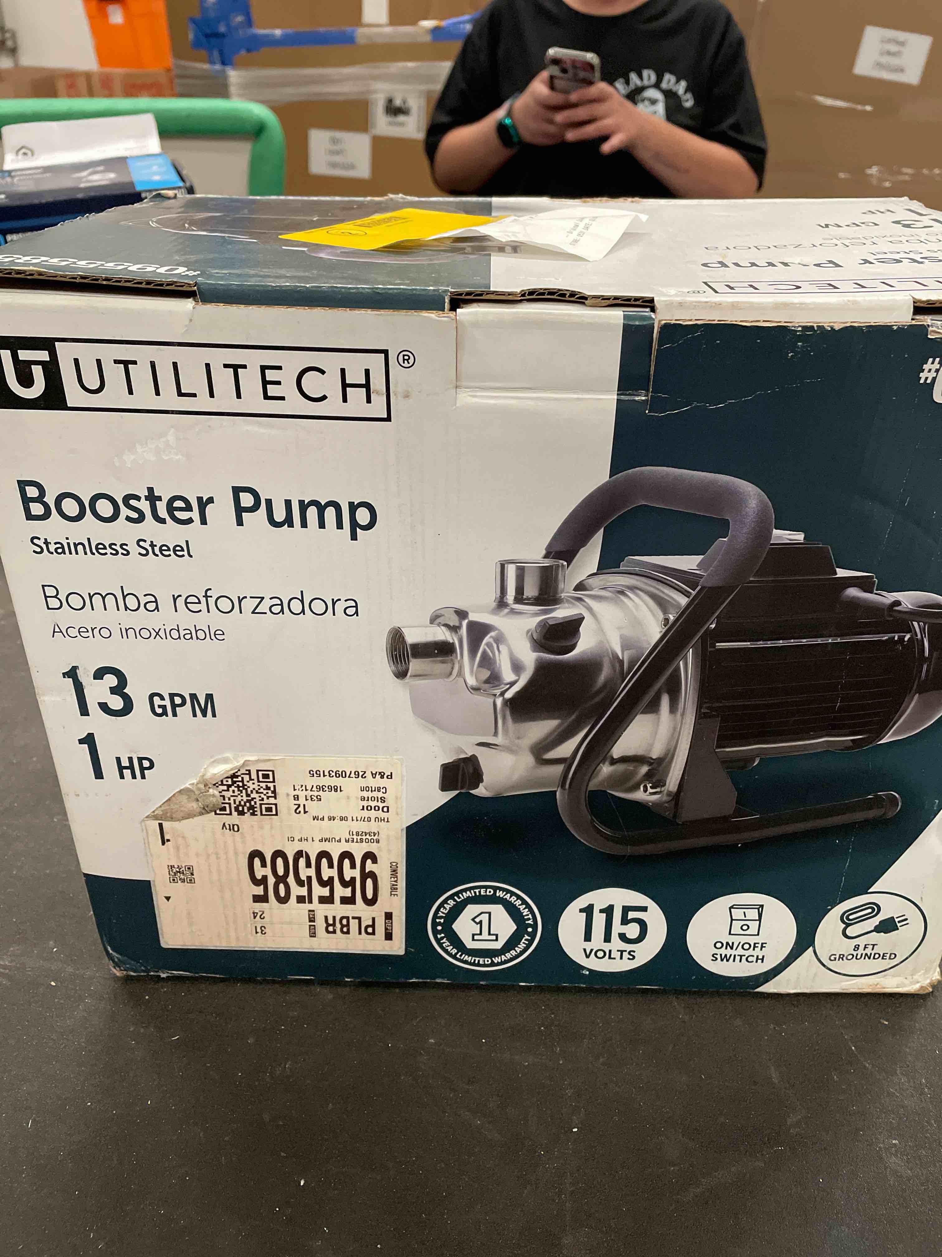 Condition photo showing Good Condition for utilitech booster pump