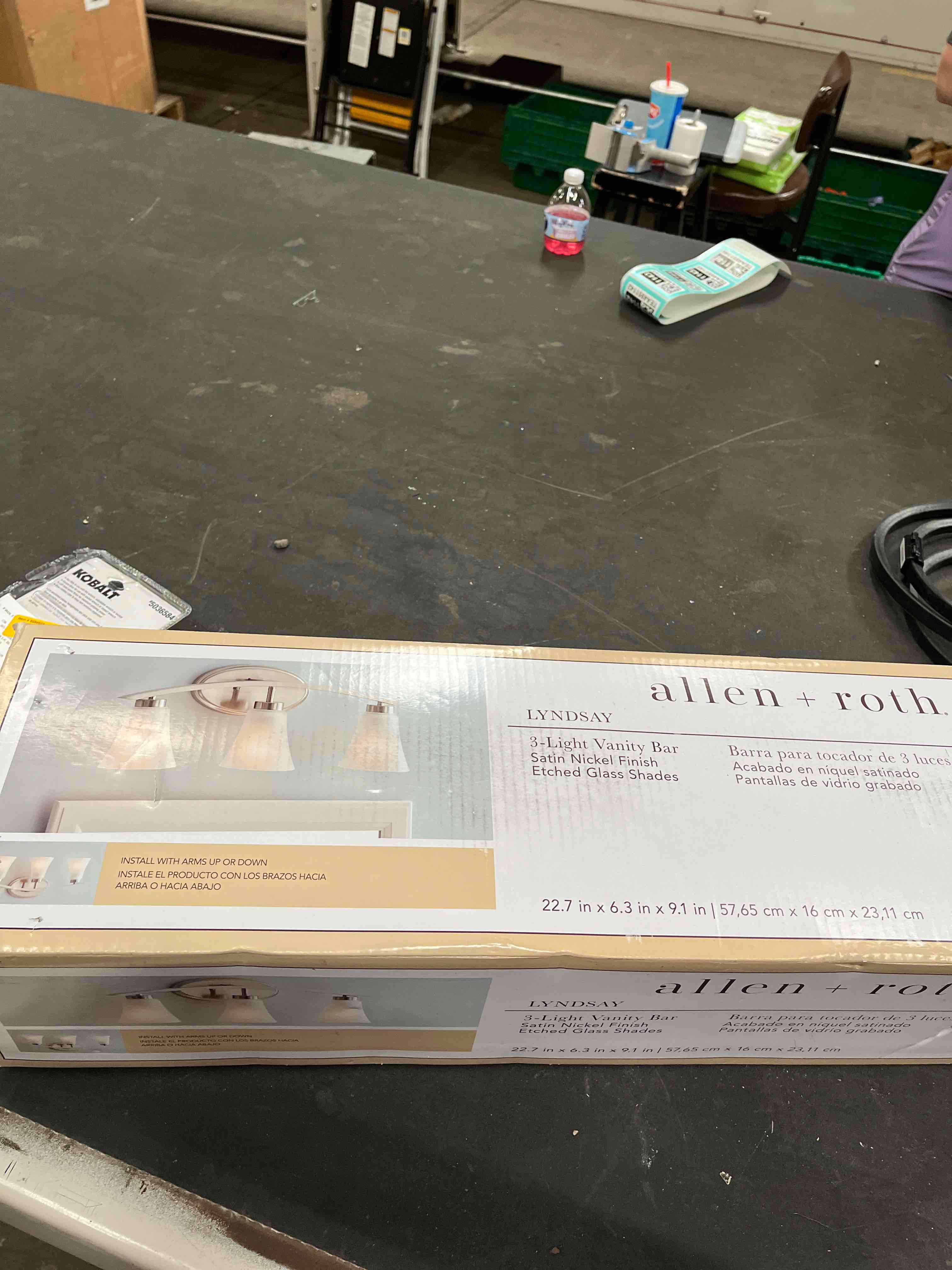Condition photo showing Good Condition for allen and roth lyndsay 3-way vanity bar light