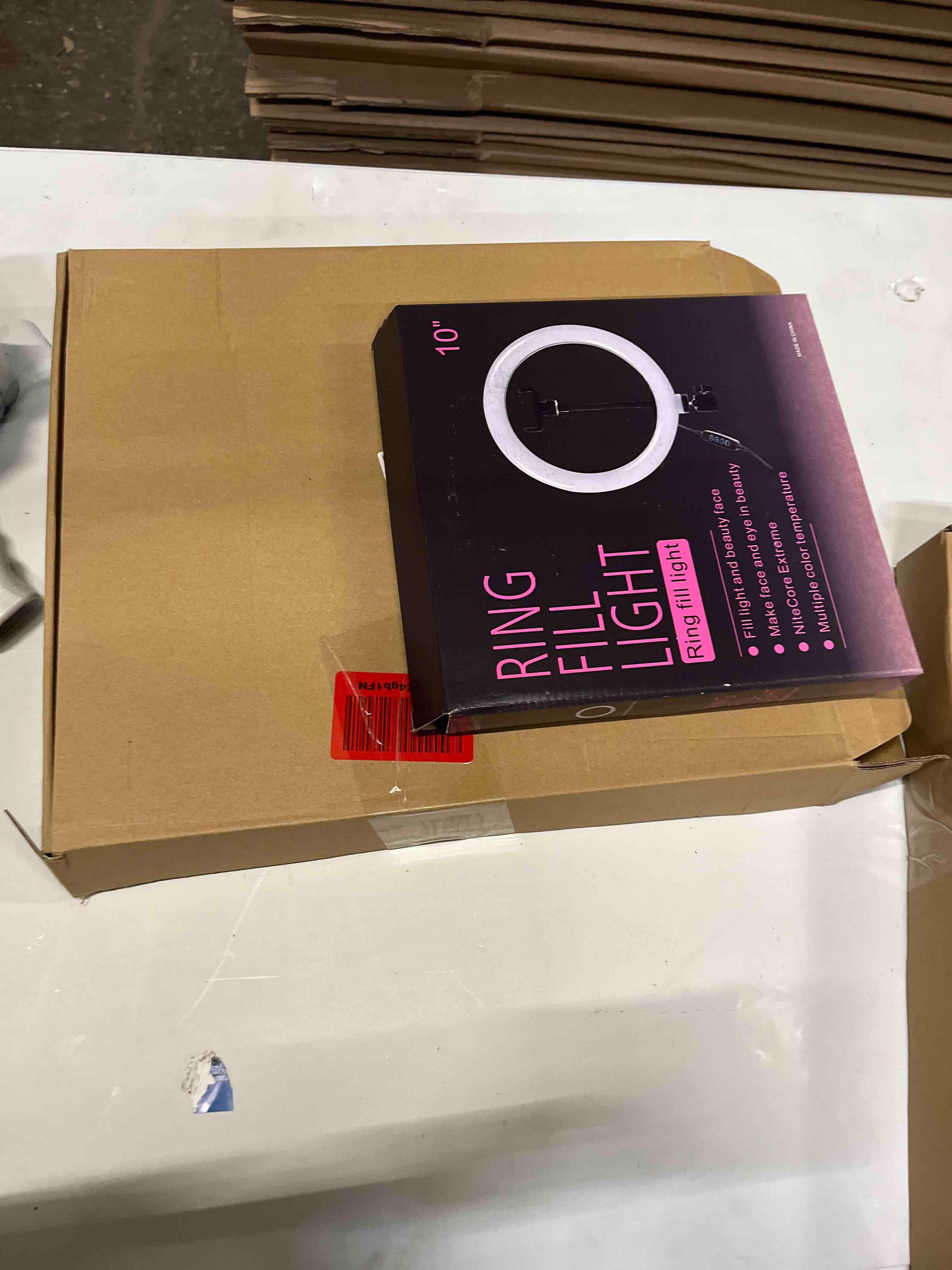 Condition photo showing Good Condition for ring fill light