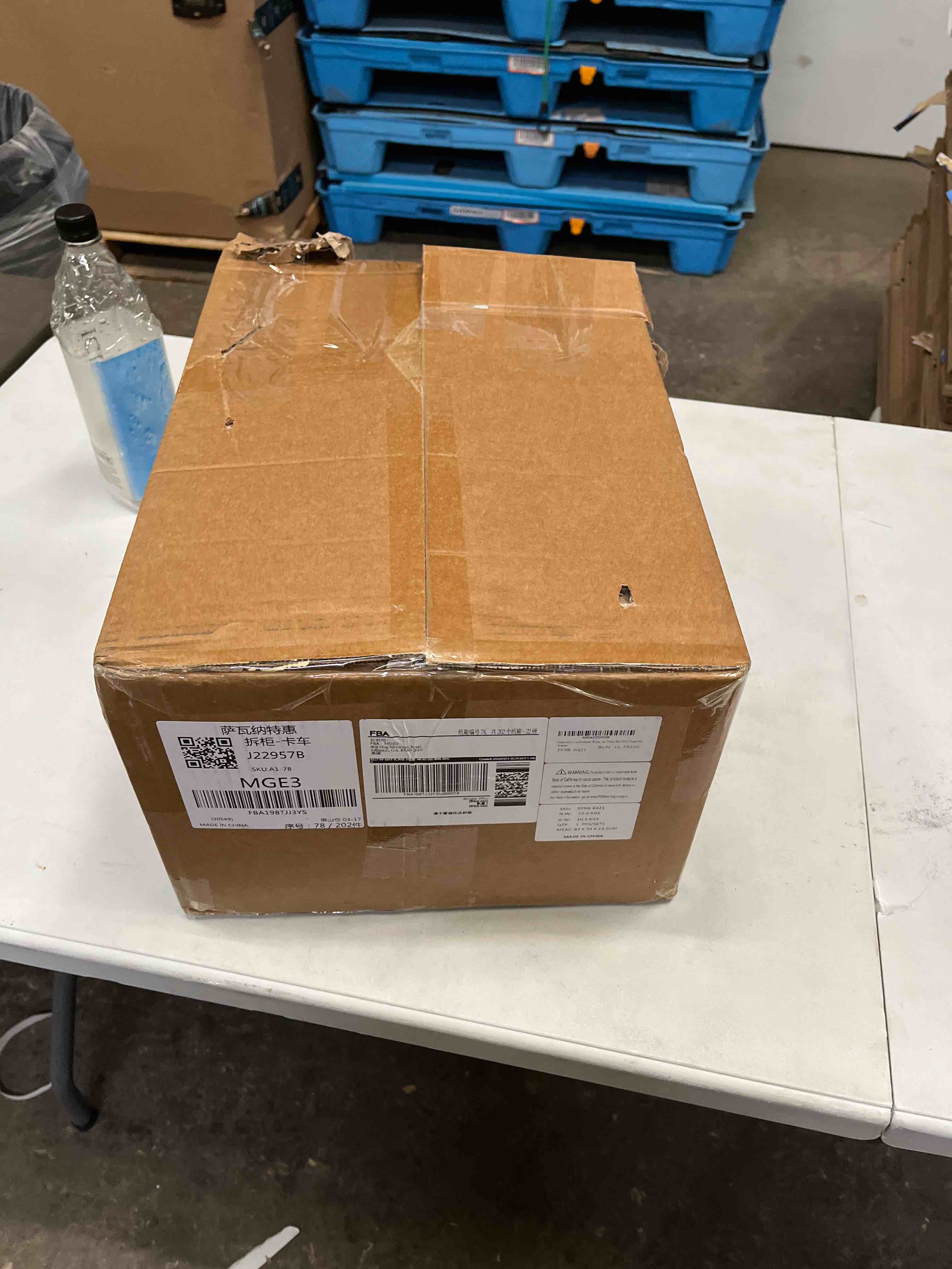 Condition photo showing Good Condition for stanchions and velvet rope poles for party supplies