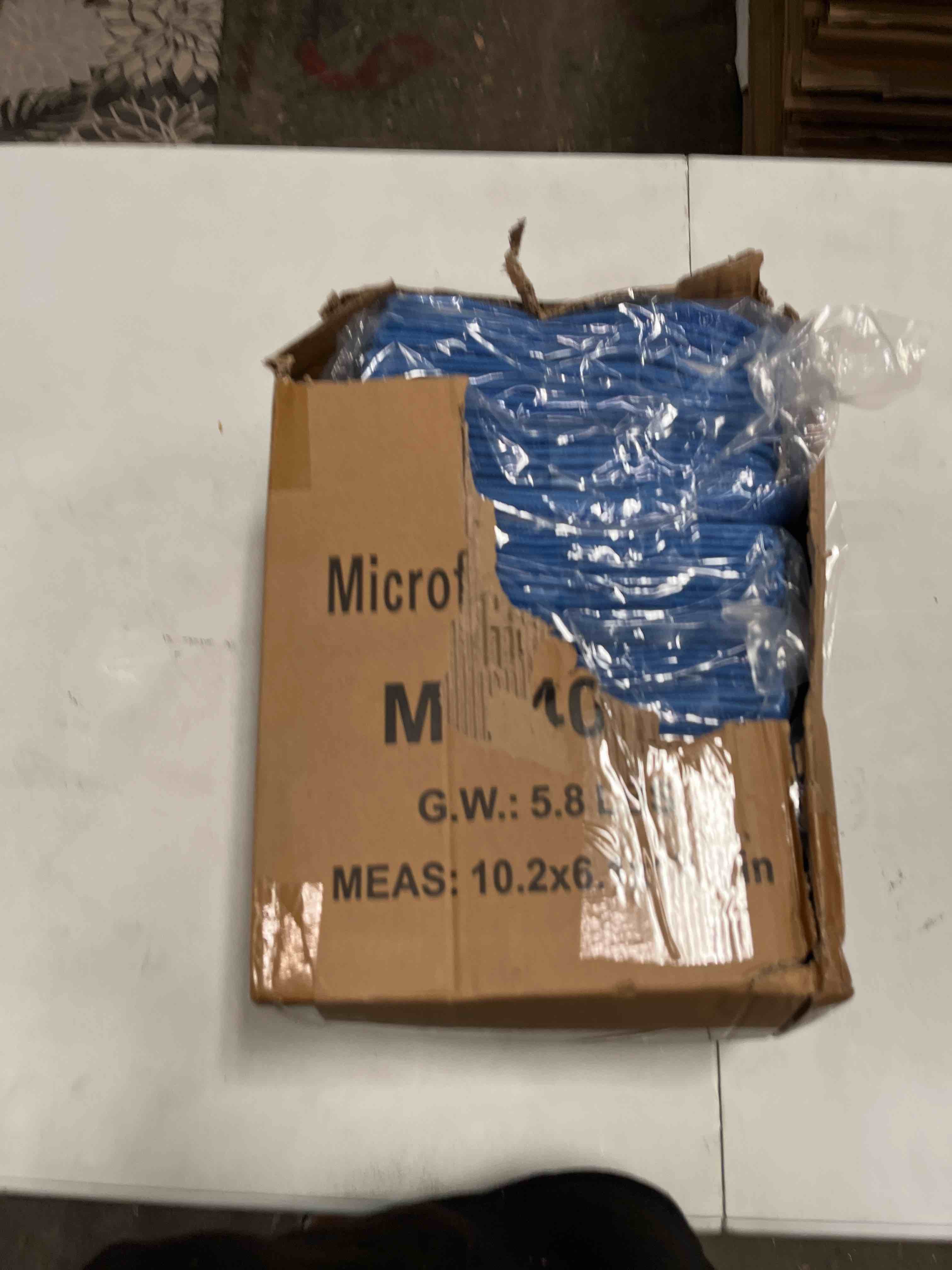 Condition photo showing Good Condition for matthew 18” 36pcs for mop and most spray mops