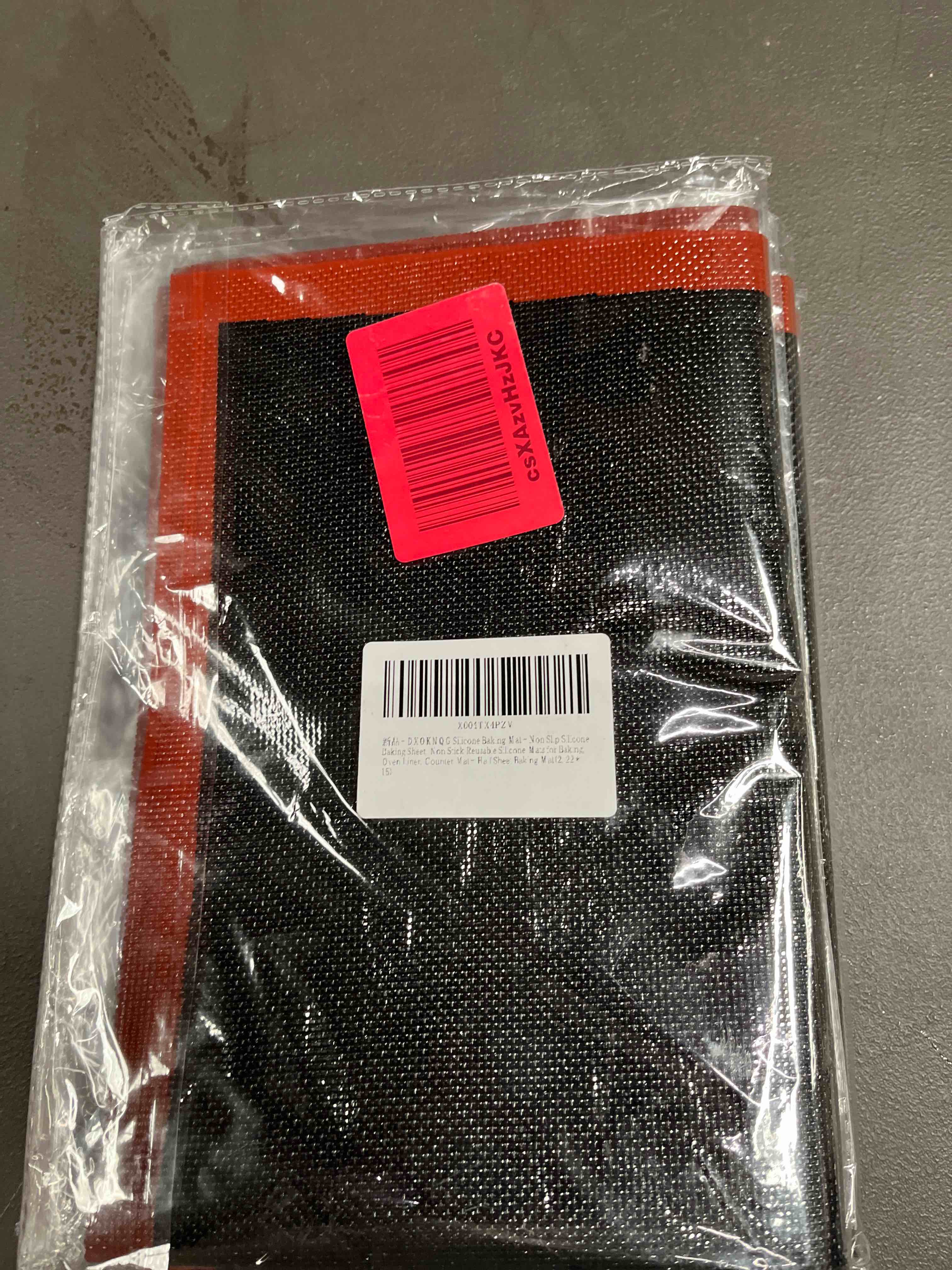 Condition photo showing Good Condition for silicone rectangular baking mat, non-stick, reusable, dishwasher safe, food safe, heat resistant 22" x 15"?2-pack(2, 22 * 15)
