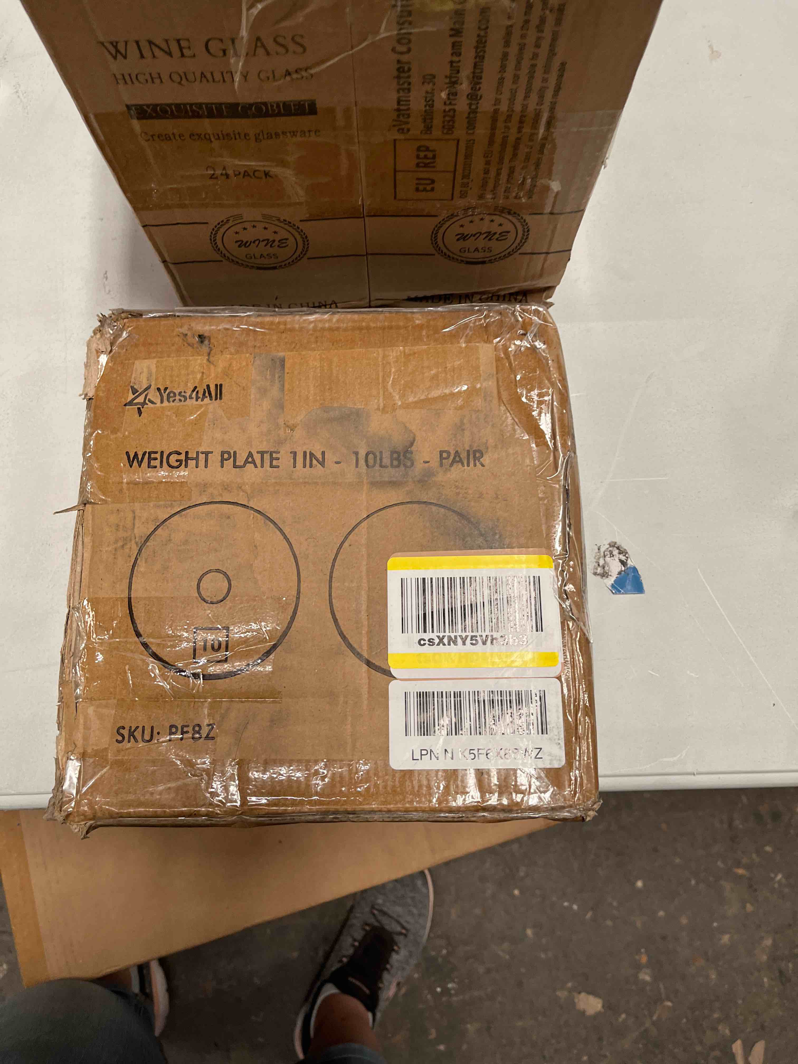 Condition photo showing Good Condition for yes4all standard 1" cast iron weight plate - ideal for strength training - multiple weight: 5lb to 25lb (single & set of 4) 2x10lb 1-inch center