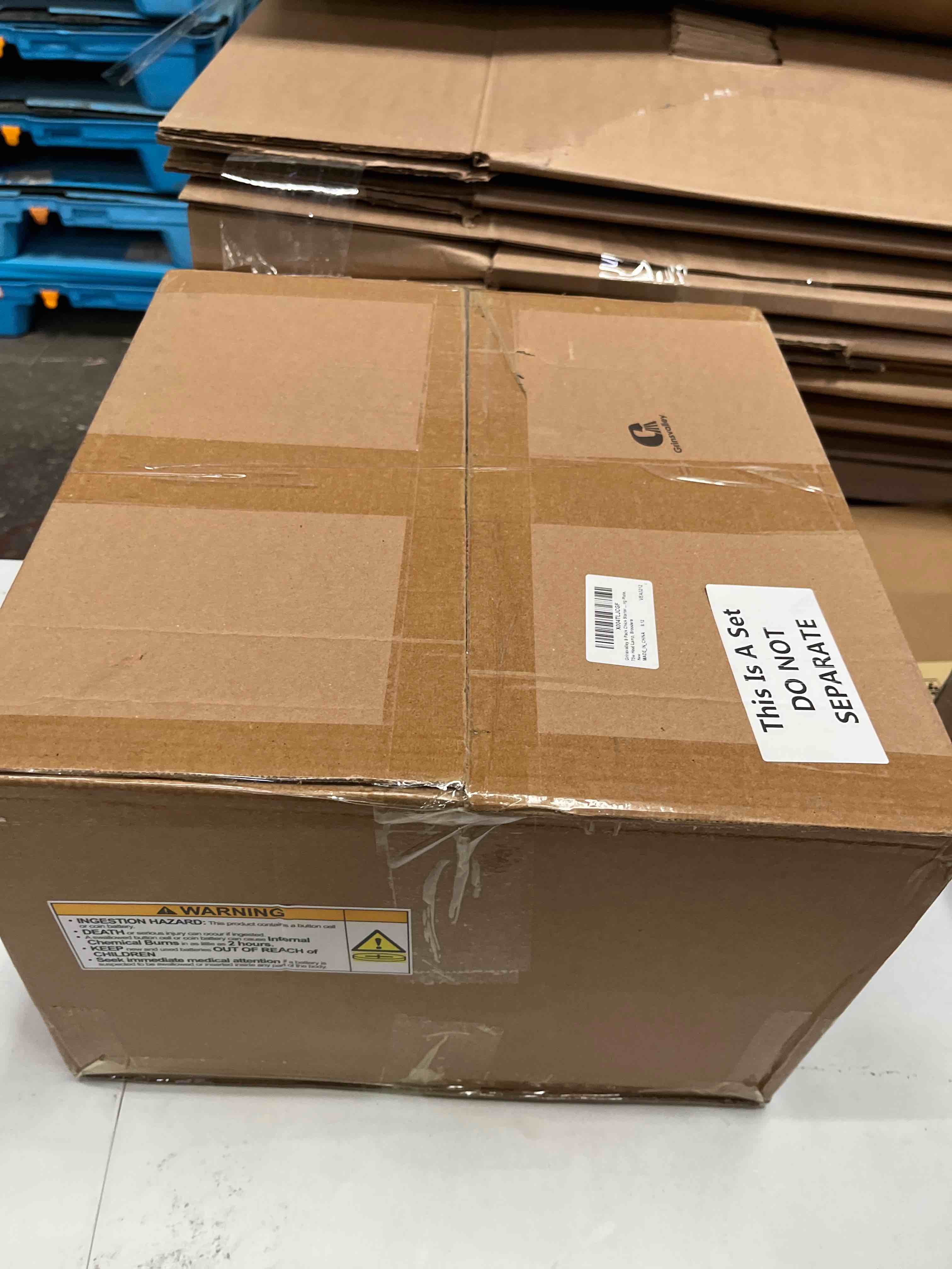 Condition photo showing Good Condition for 9 pack winter chicken brooder box starter with heating plate and 75w heat lamp, 0.8 gallon heated chicken waterer fountain with perch set, 2.9 lbs flip top poultry feeder for coop chick
