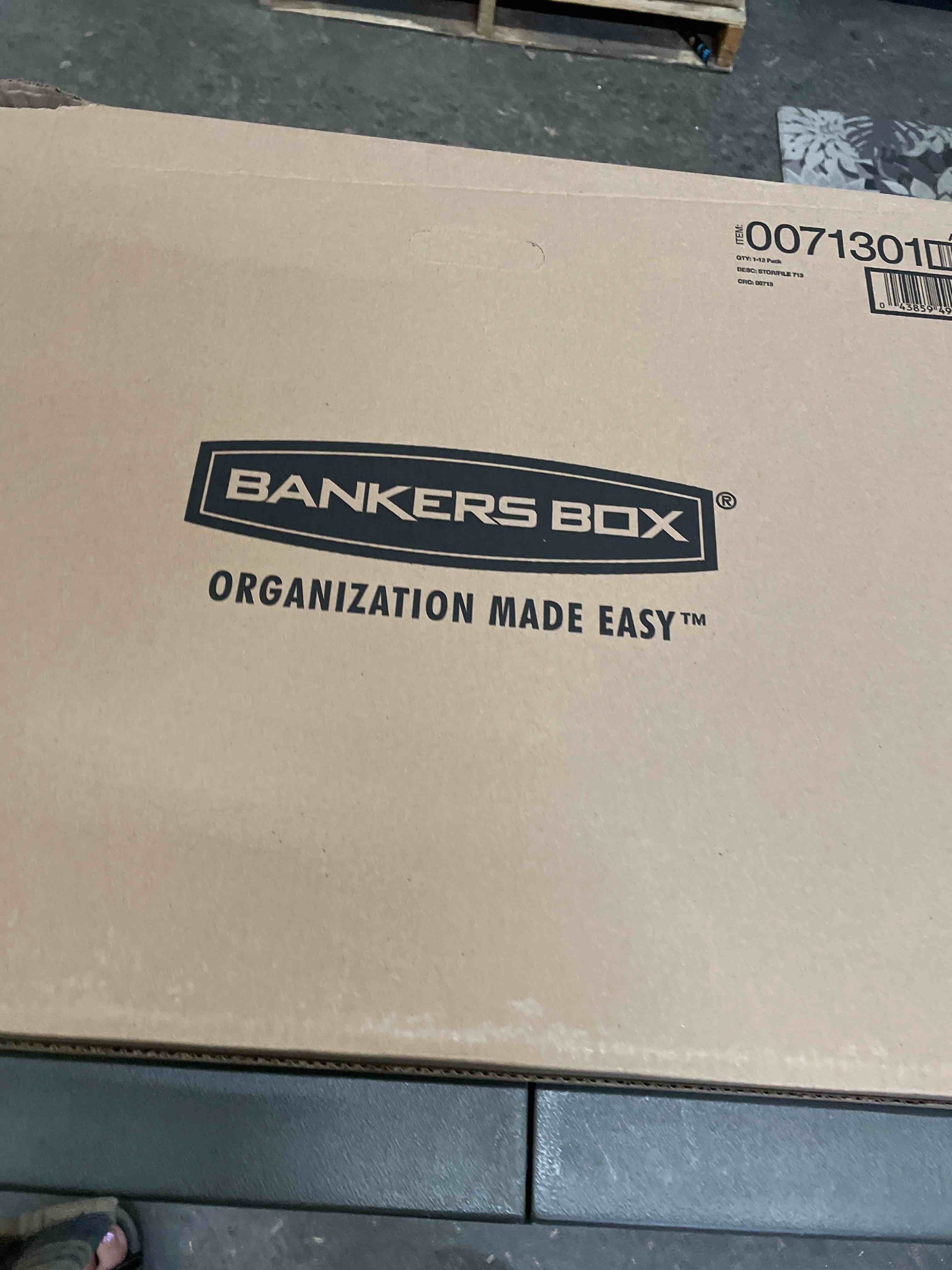 Condition photo showing Good Condition for bankers box 12 pack standard duty file storage boxes, standard assembly, removable lid, letter/legal (0071301)