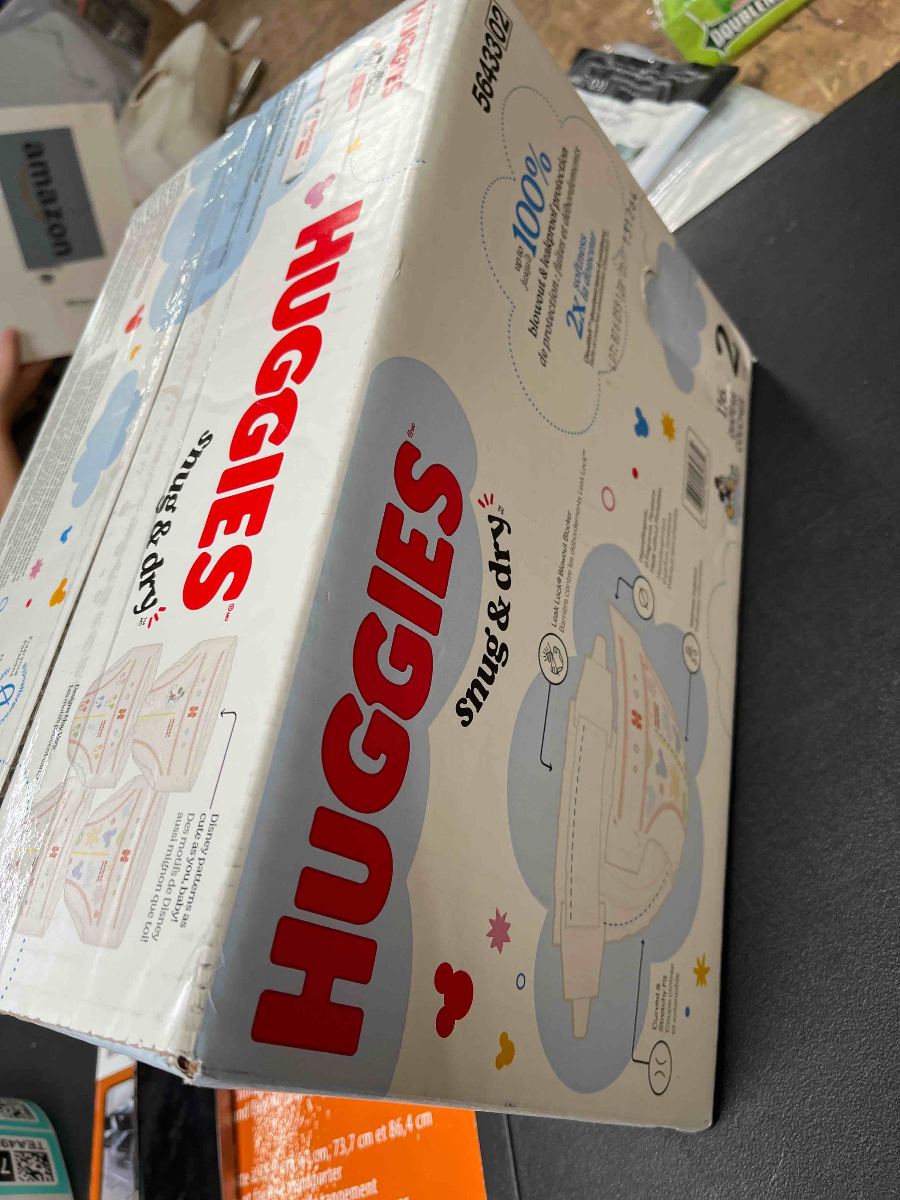 Condition photo showing Good Condition for huggies snug&dry giga diaper sz2 116