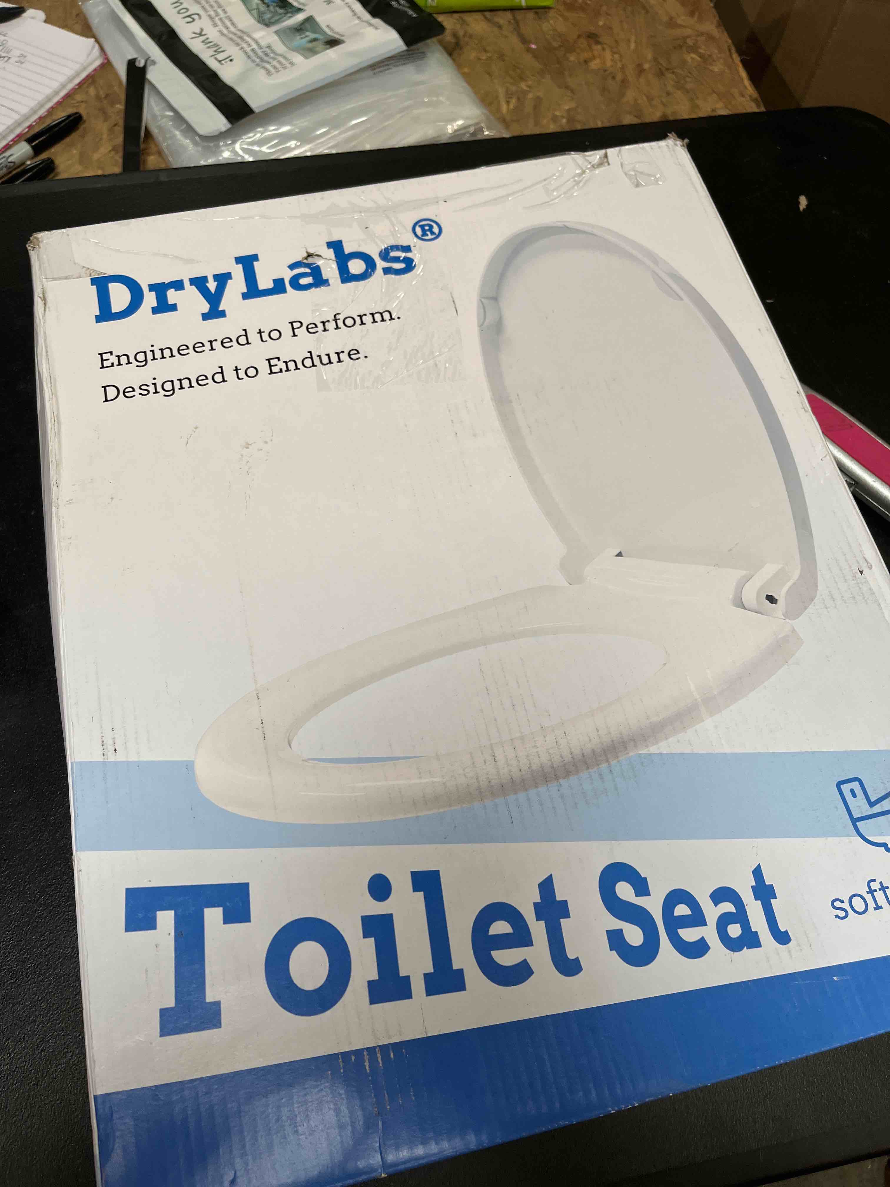 Condition photo showing Good Condition for round toilet seat 16.5" - soft close, durable pp toilet lid, easy installation & removal, fits most toilet bowl seat (round 16.5'')