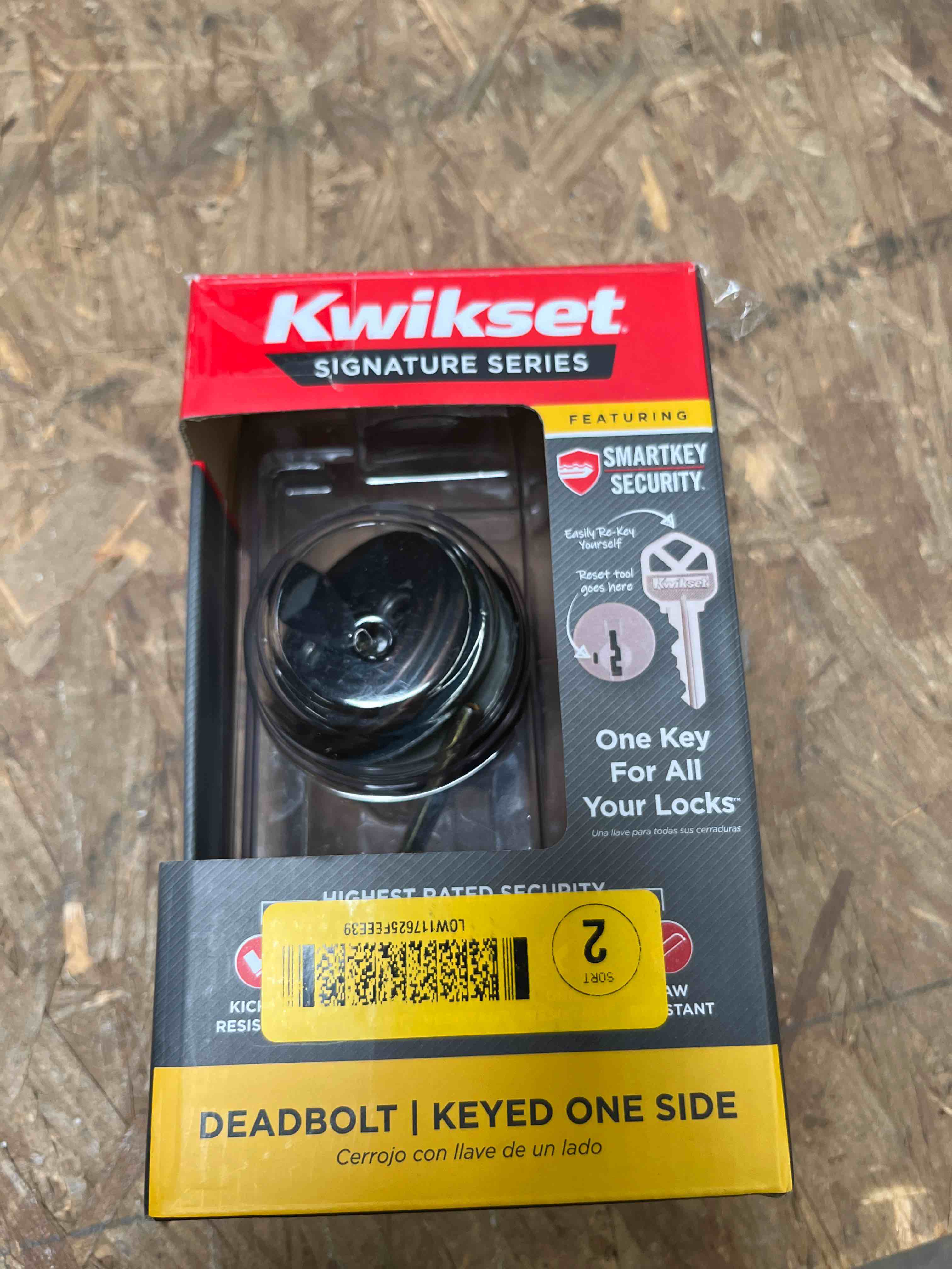 Condition photo showing Good Condition for 980 deadbolt - keyed one side - featuring smartkey