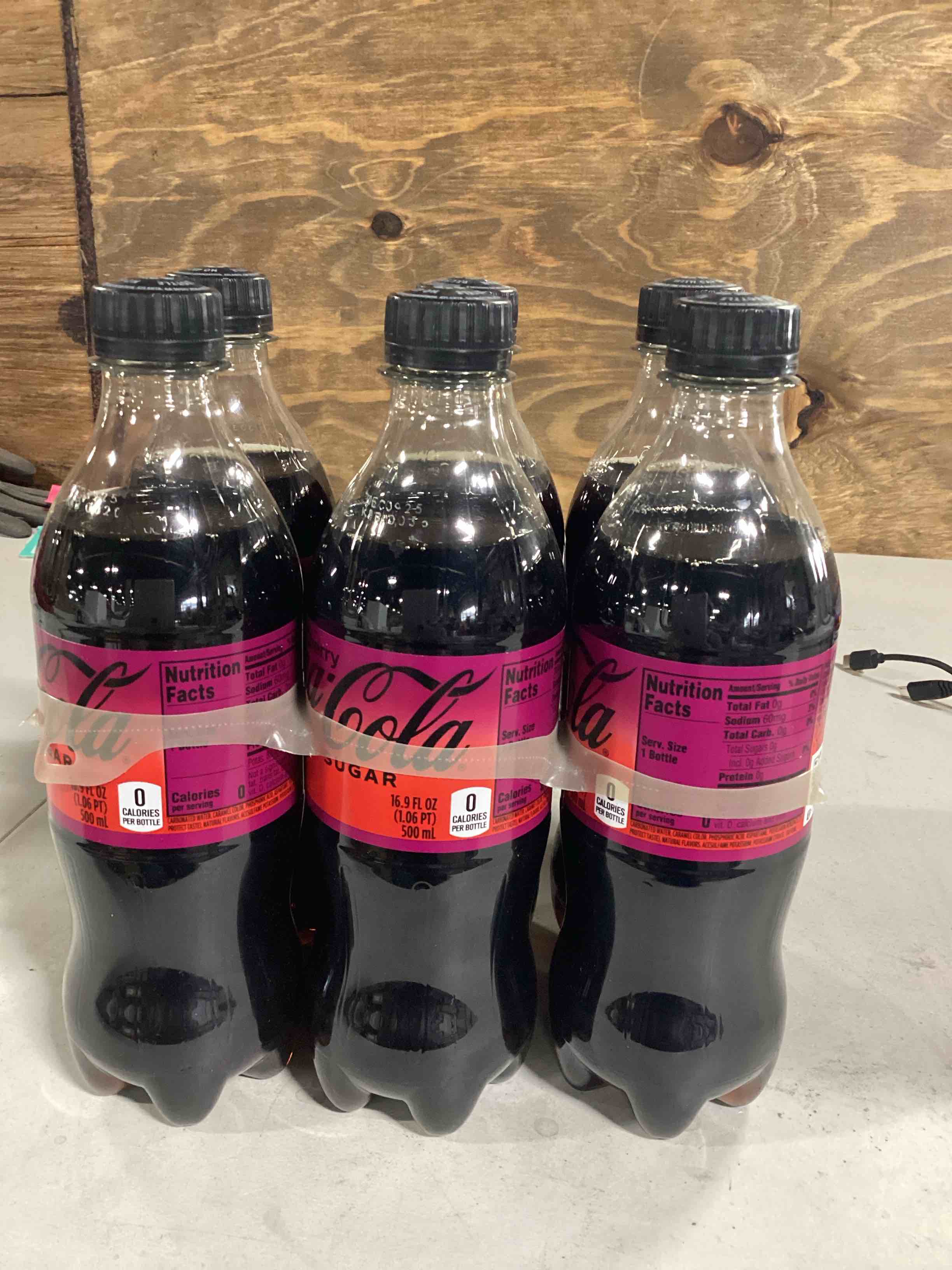 Condition photo showing New/Like New for Coca-Cola Zero Sugar Cherry Diet Soda Soft Drink, 16.9 fl oz, 6 Pack