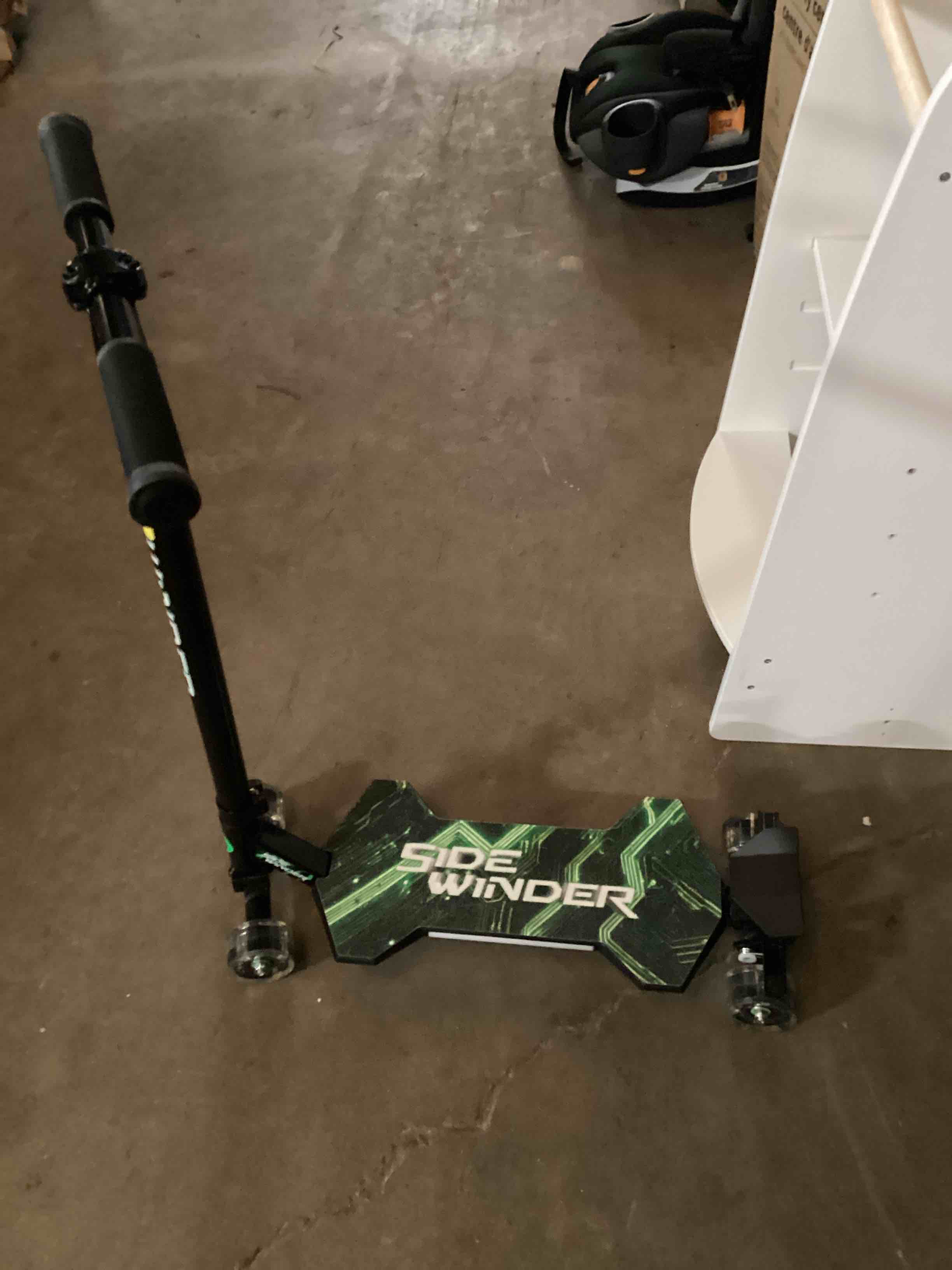 Condition photo showing Good Condition for Side wonder scooter