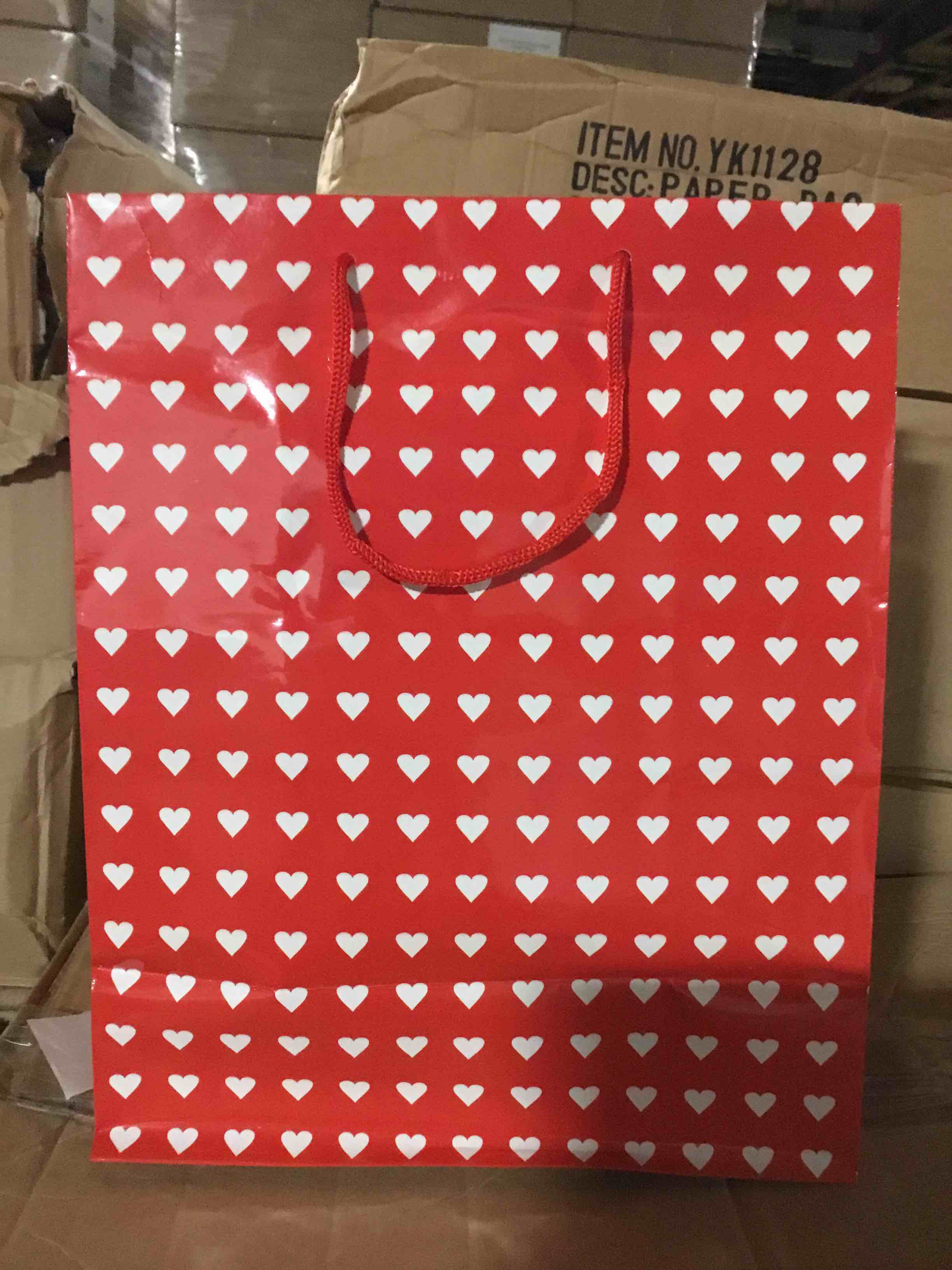 Condition photo showing New/Like New for Box of 108 large Valentine’s Day gift Bags