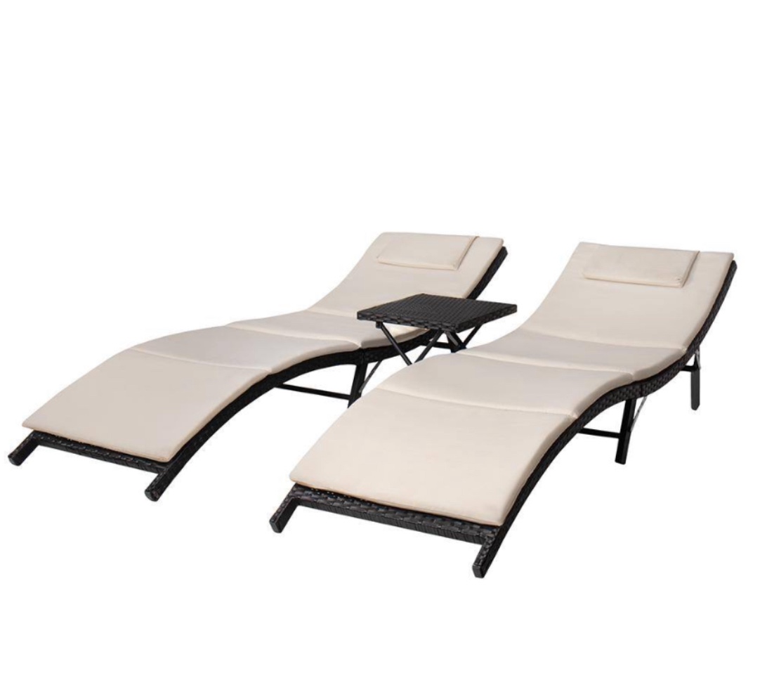 3-Pieces Steel Frame Poolside Folding Chairs Wicker Outdoor Chaise Lounge Chair with Beige Cushion (Set of 2)