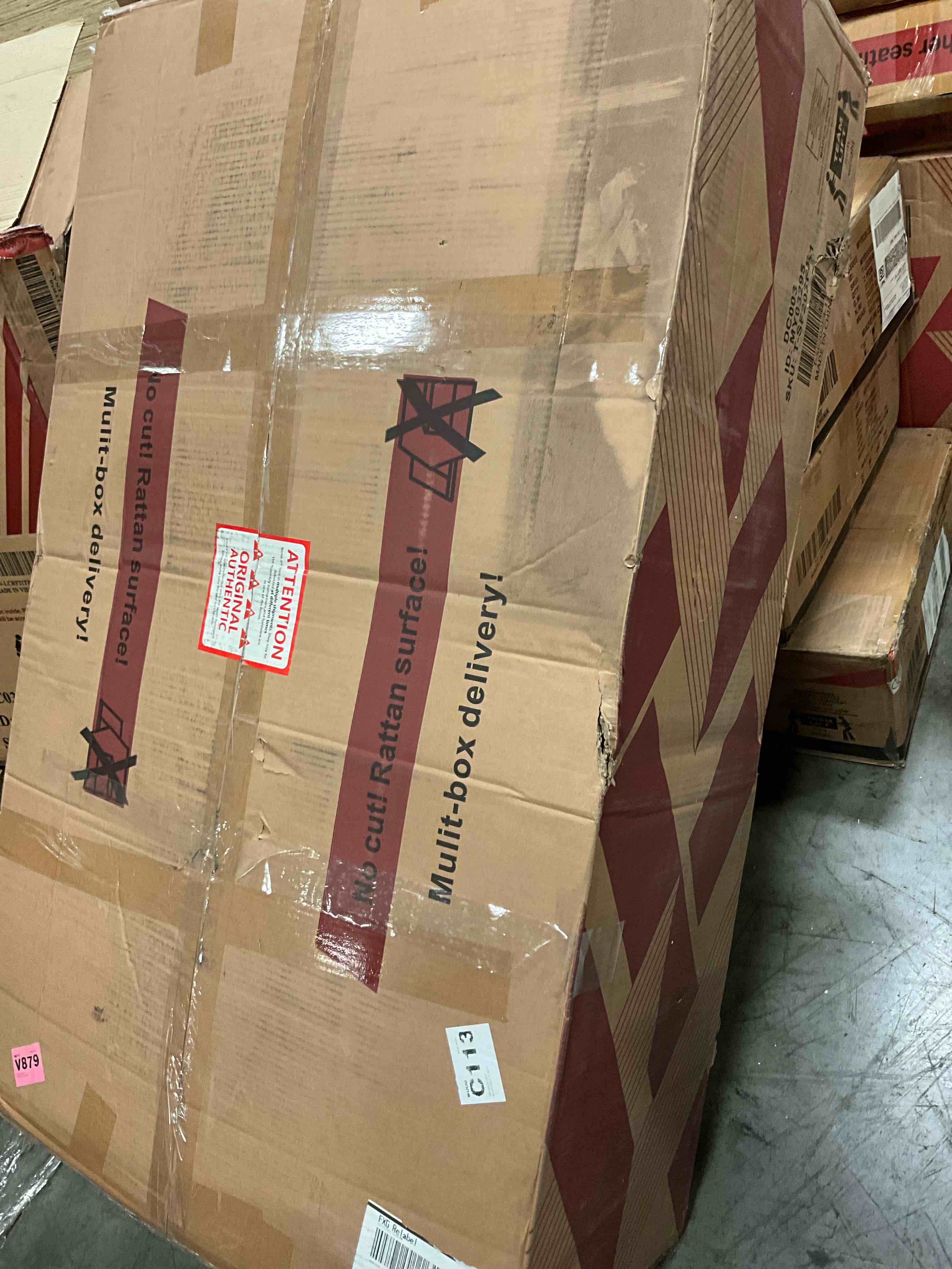 https://s3.amazonaws.com/lotting-images-prod/T-SF202F4-1_1727974513958.jpeg