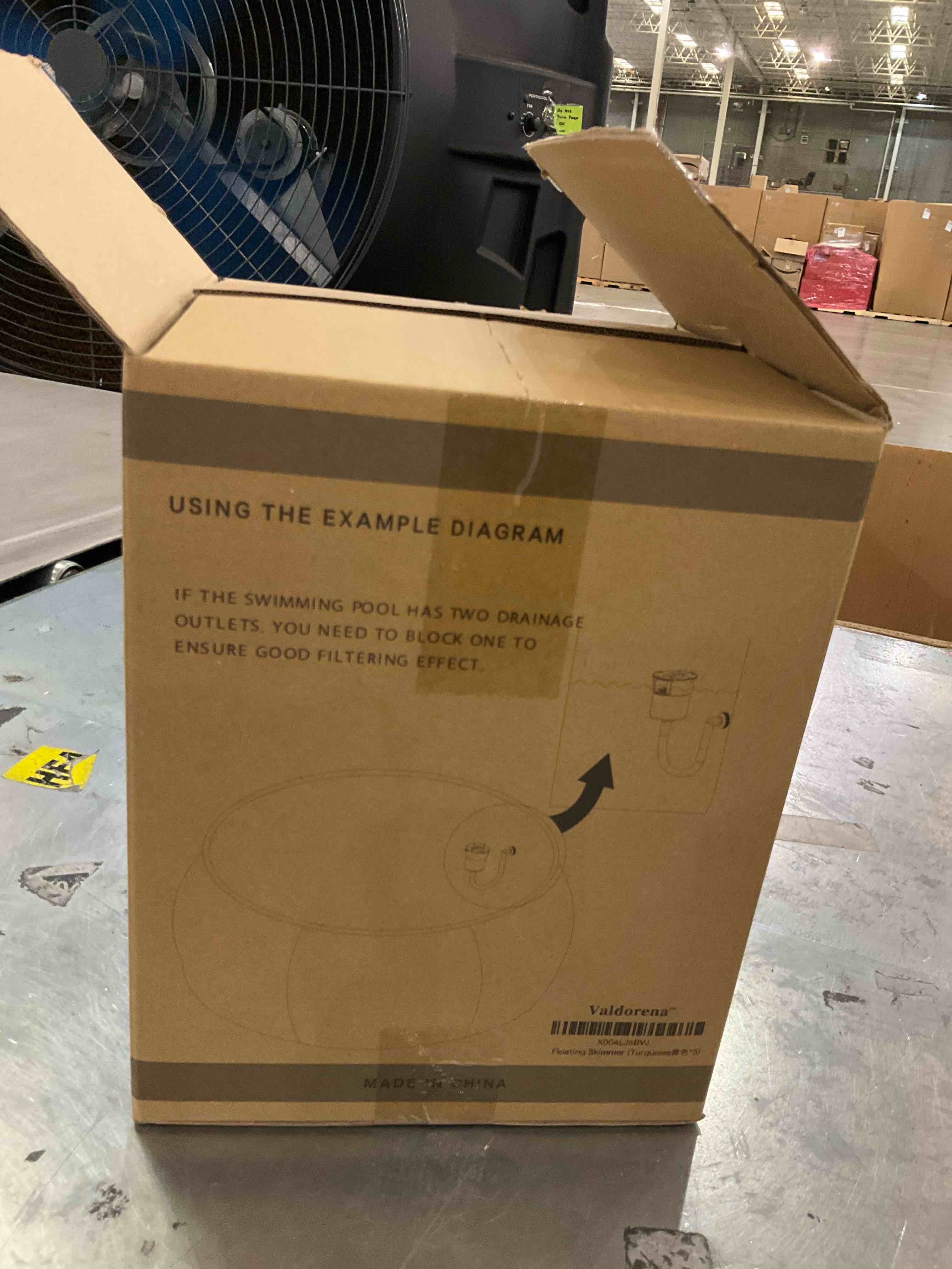 https://s3.amazonaws.com/lotting-images-prod/TEA2355201_1751298584502.jpeg