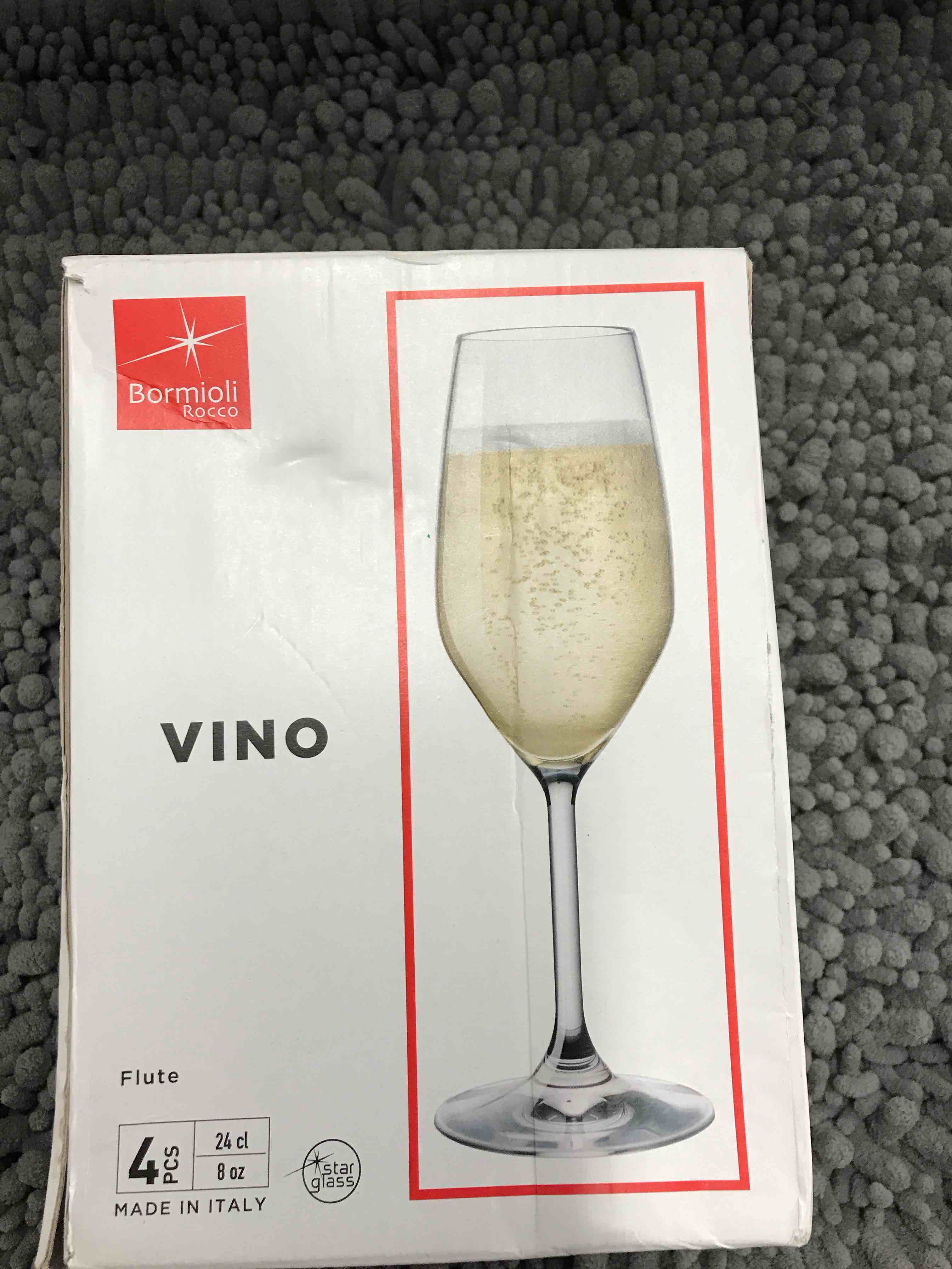 set of 4 wine glasses