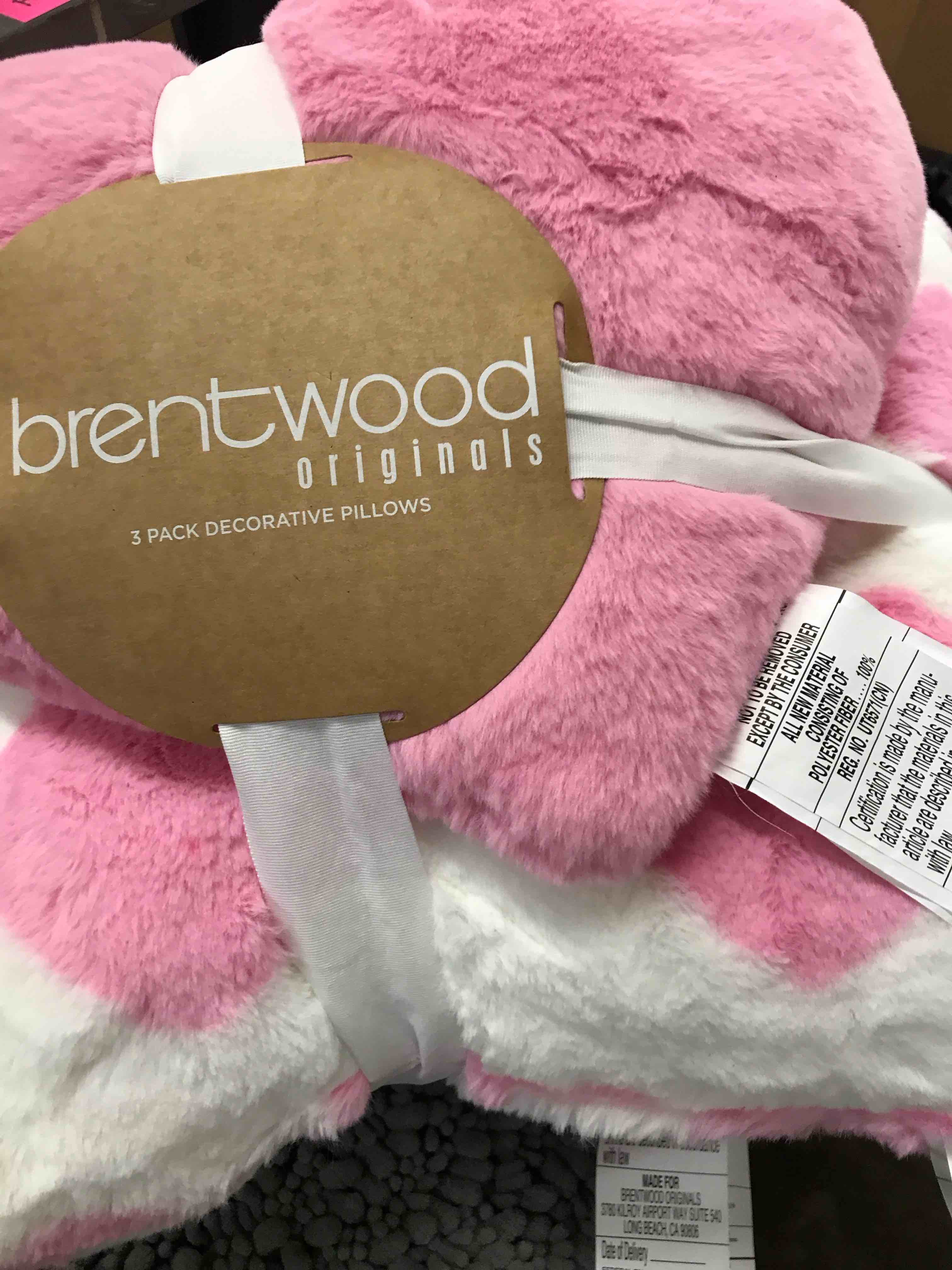 set of 3 decorative pillows 