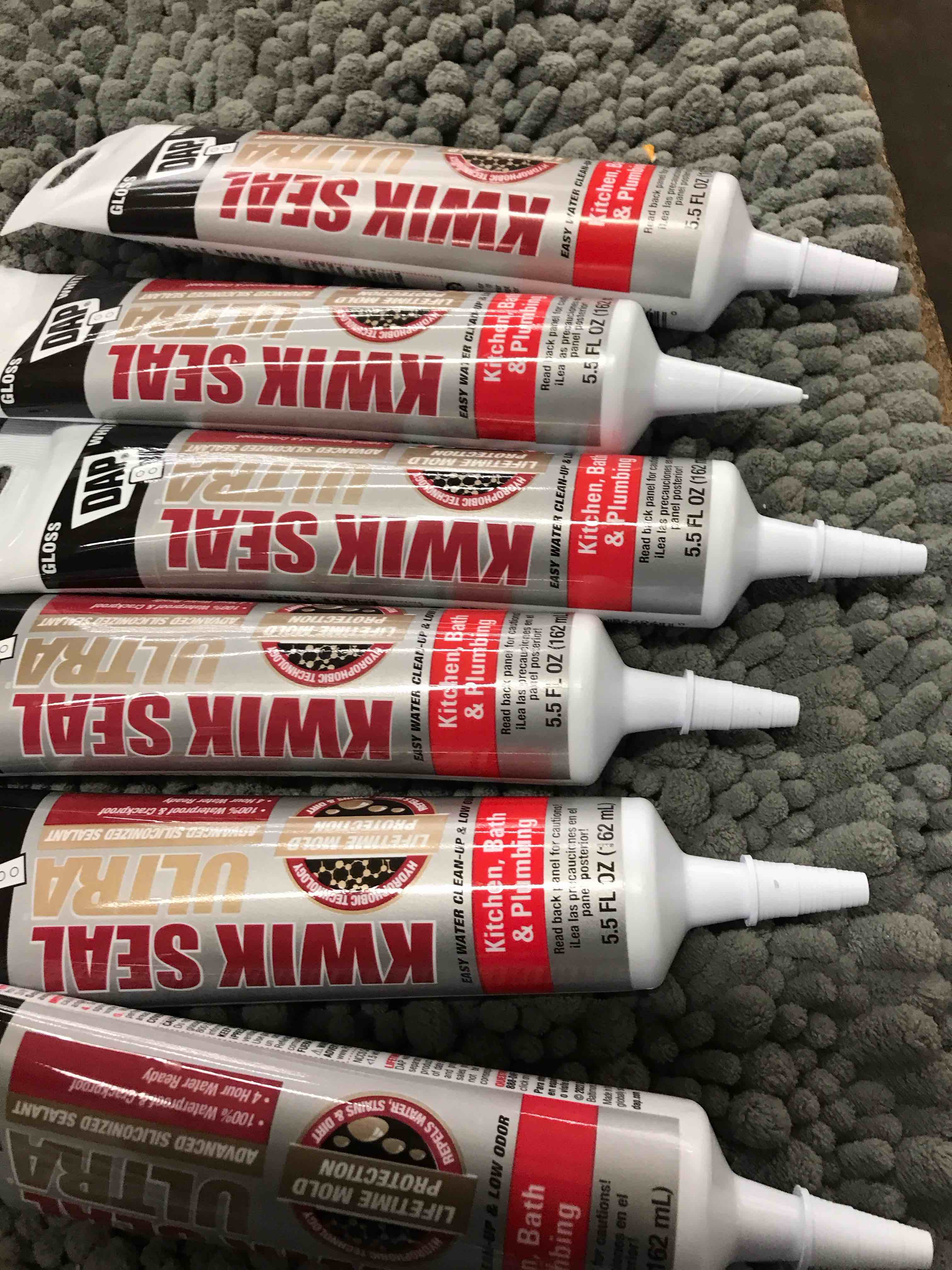 Condition photo showing New/Like New for DAP Kwik Seal Ultra Premium Silicone Kitchen and Bath Caulk Sealant  5.5 oz White