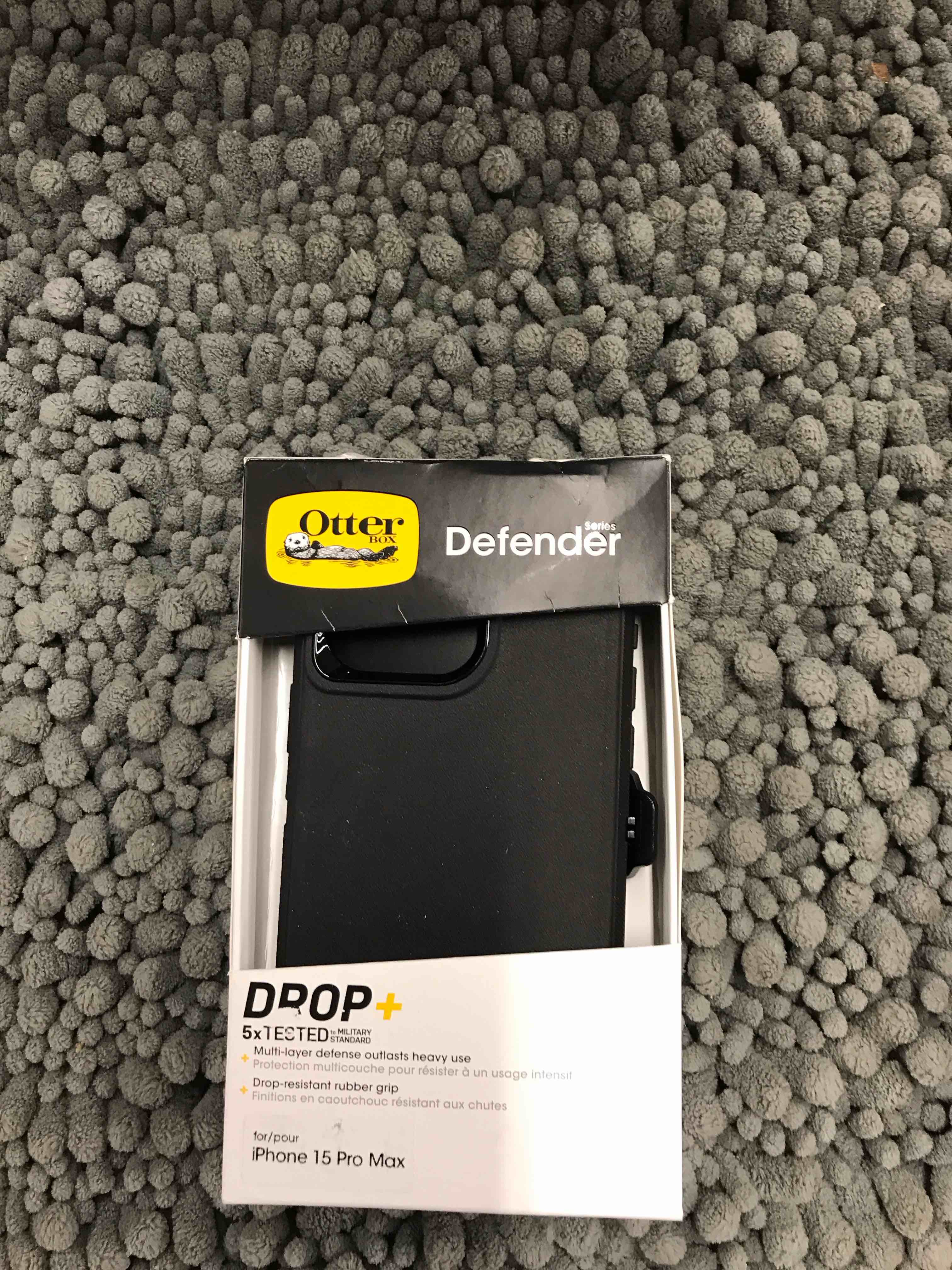 Condition photo showing New/Like New for OtterBox iPhone 15 Pro Max Defender Case - Black