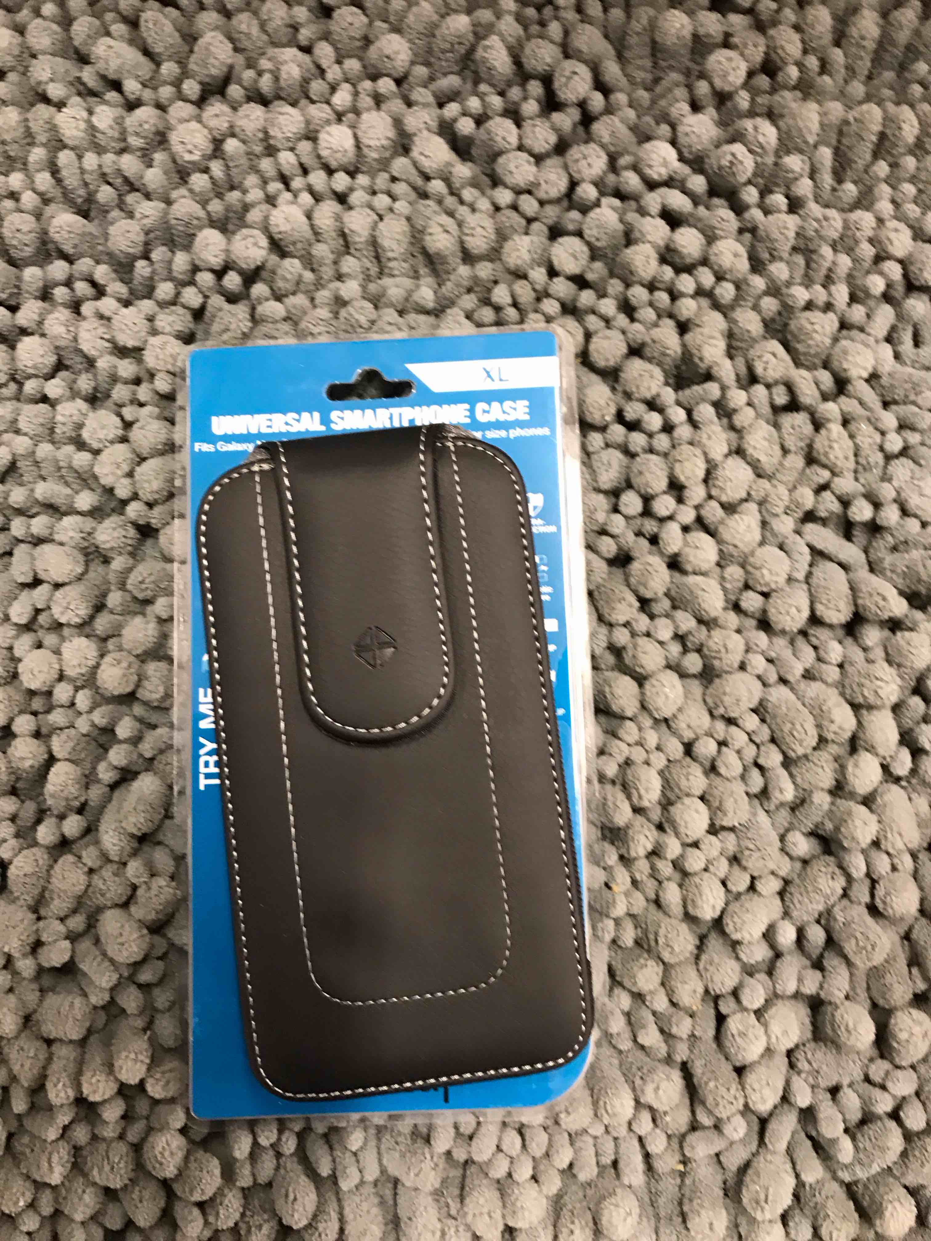 Universal Smartphone Case.   XL