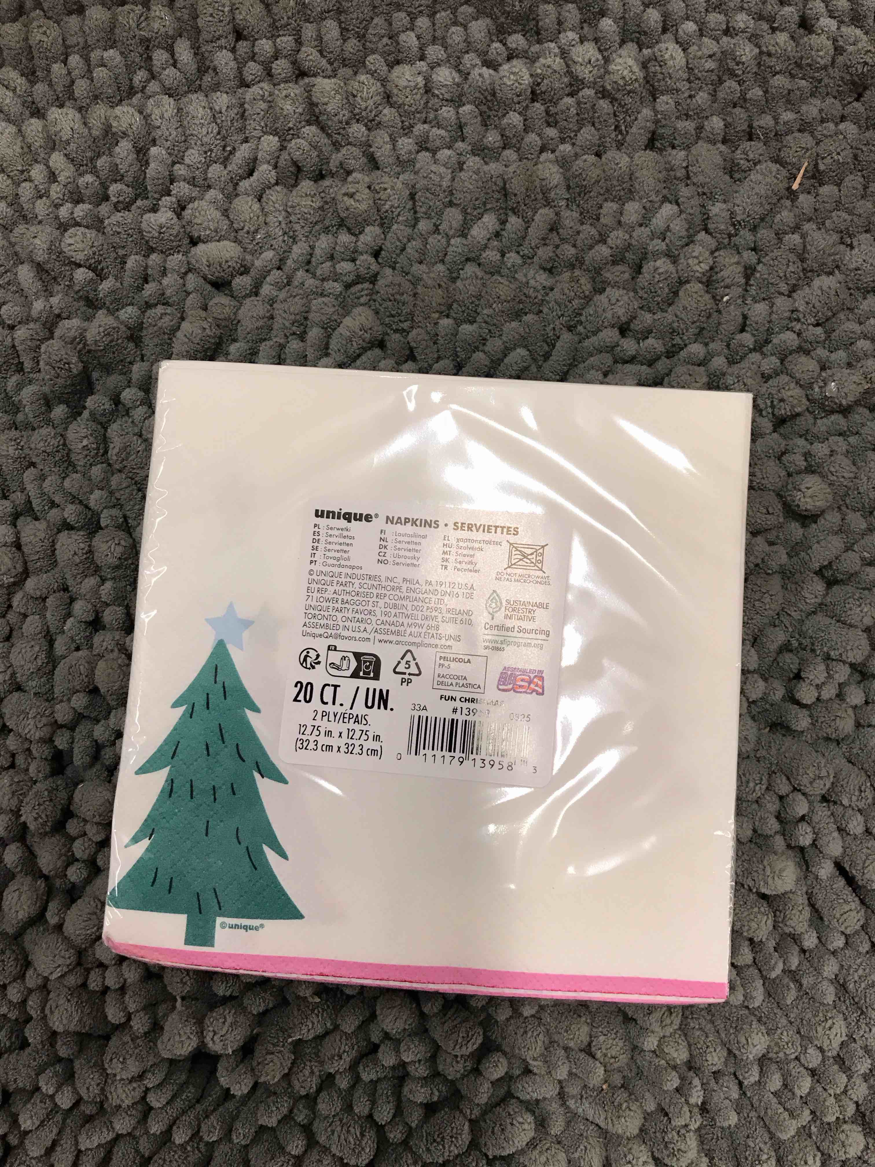 Condition photo showing New/Like New for 18 Sets of 20 Christmas Napkins 