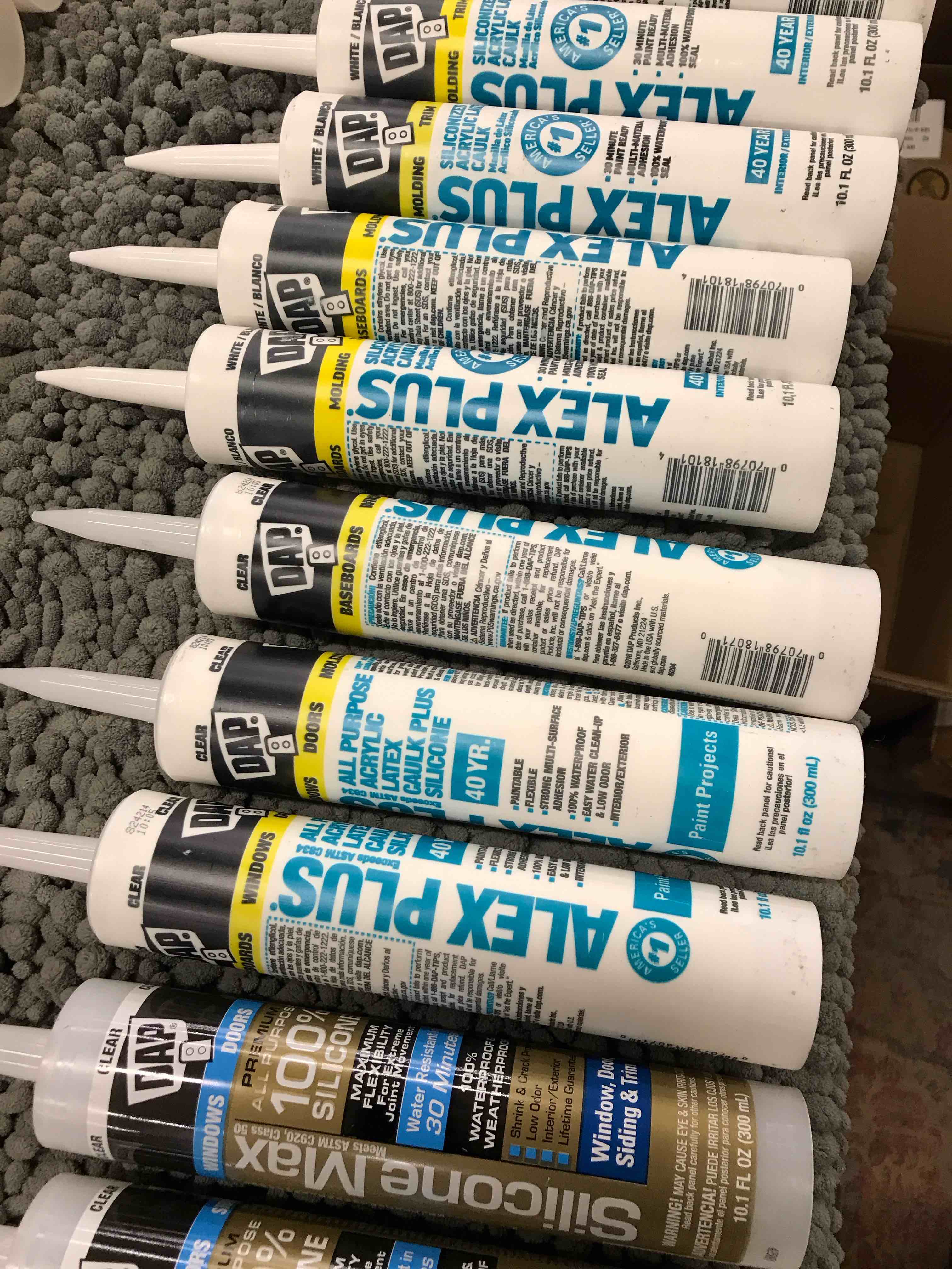 Condition photo showing Good Condition for 20 Tubes Misc…. Silicone and Caulk