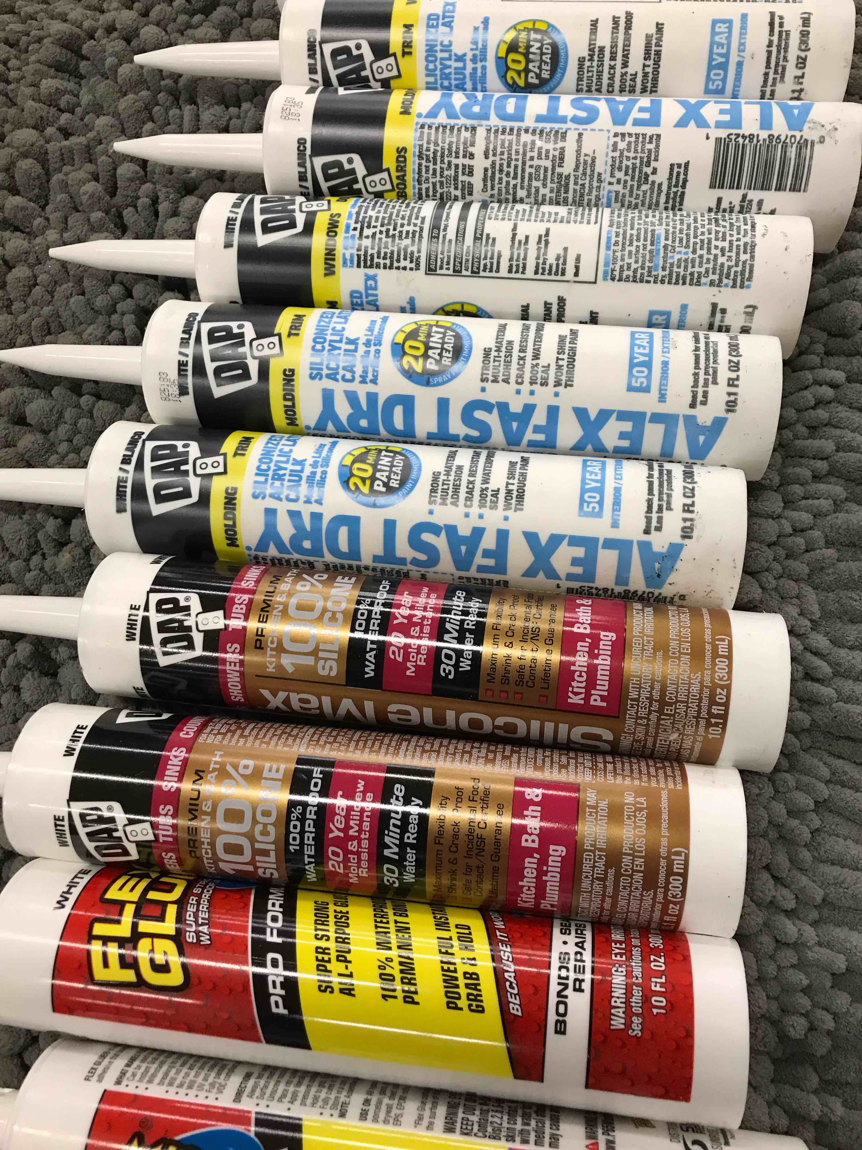 Condition photo showing Good Condition for 20 Tubes Misc….. Flex Glue, Flex Paste, Silicone and Caulk