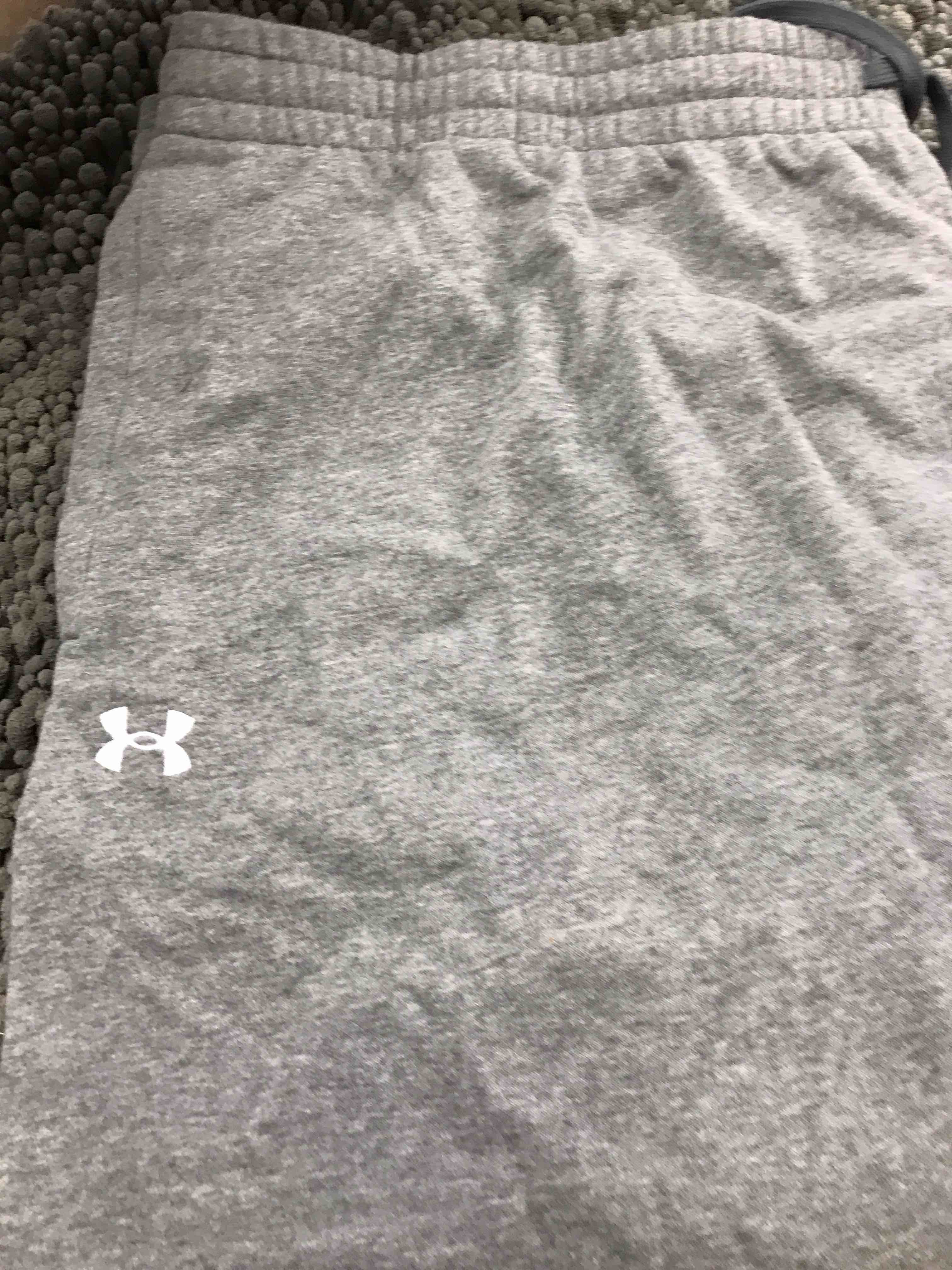 Condition photo showing Good Condition for Men’s Under Armor Sweat Pants.   Size 5XL