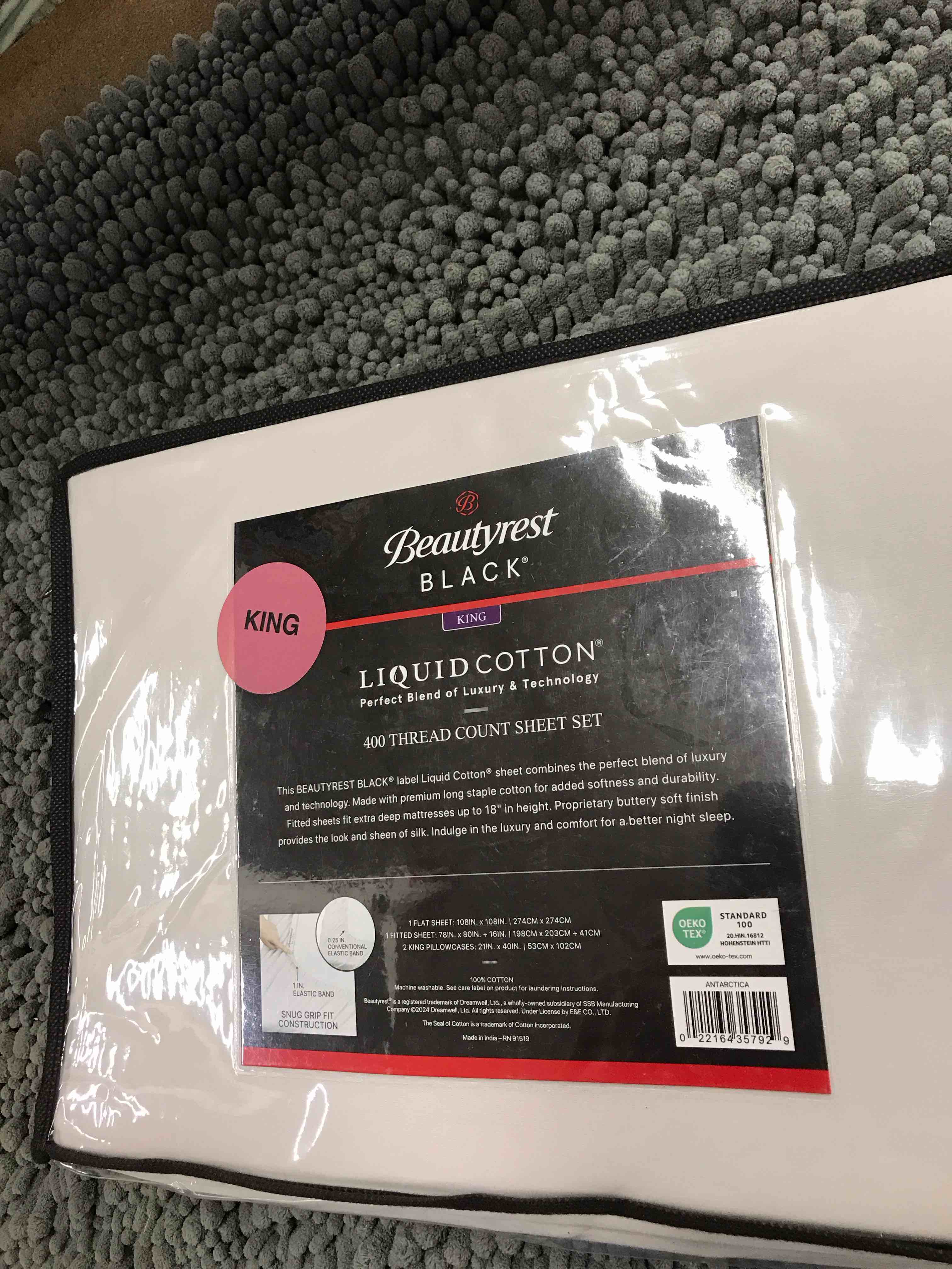 Condition photo showing New/Like New for Beautyrest King Sheet Set