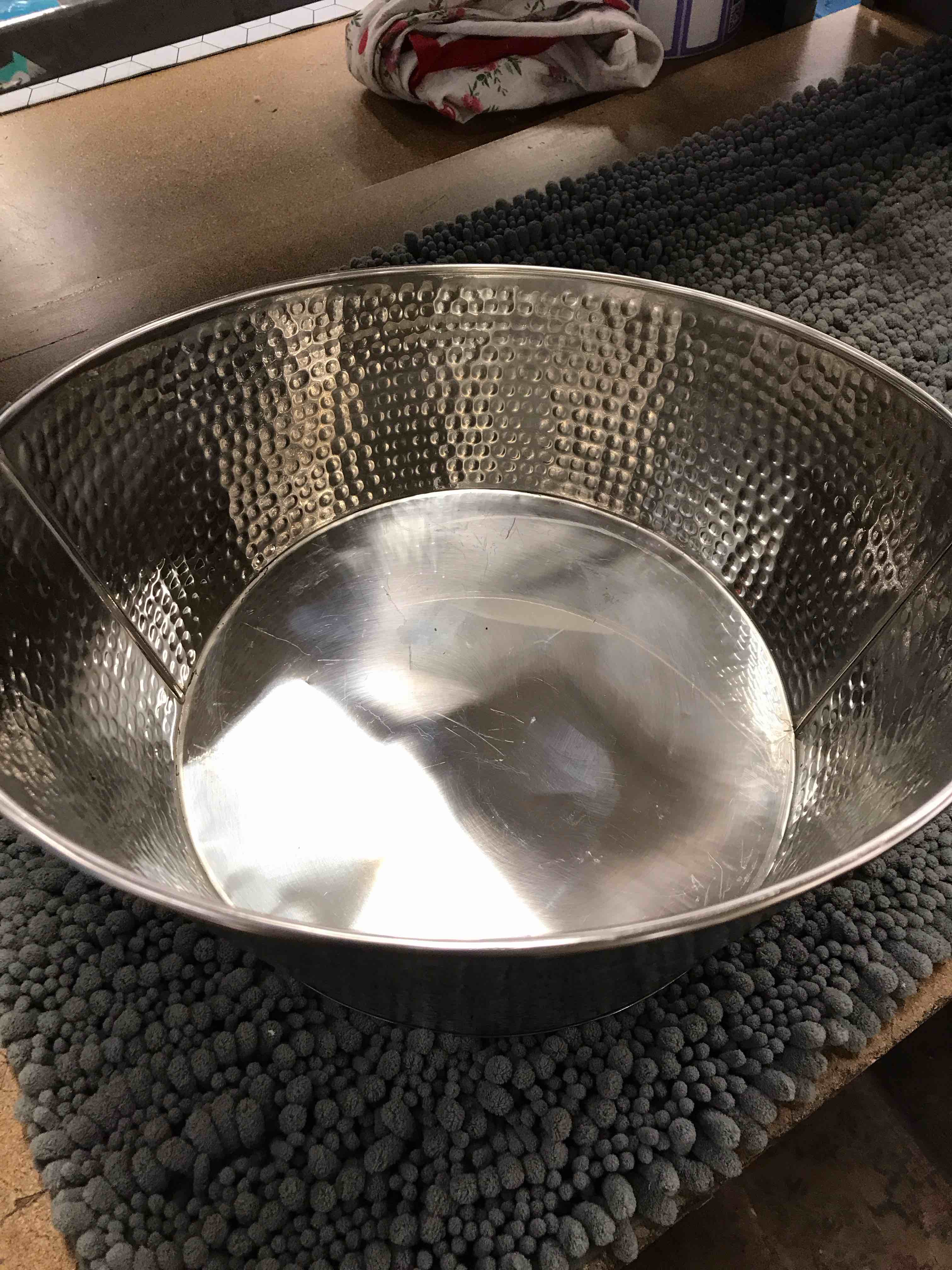 Condition photo showing As Is for Home Decor