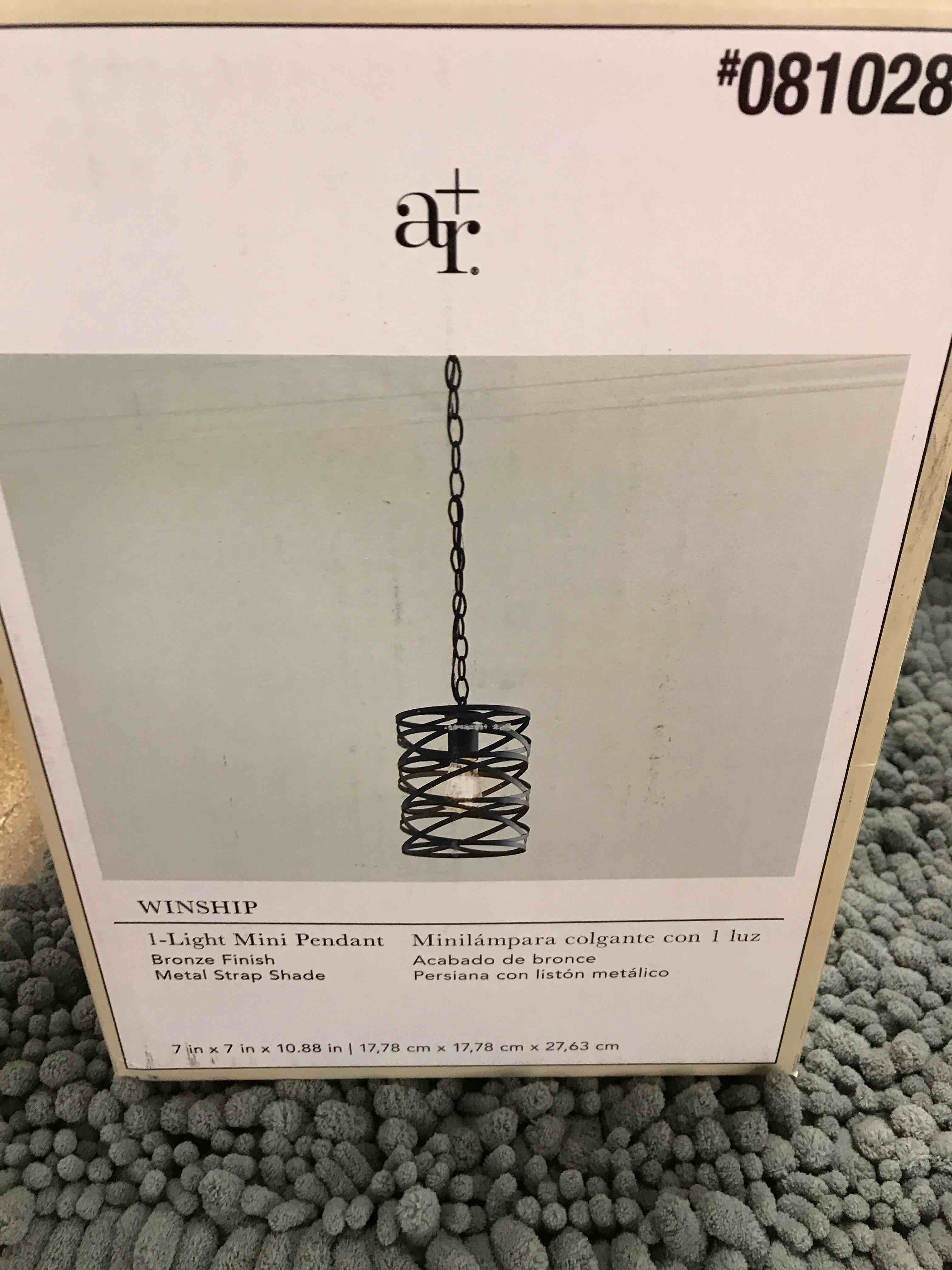 Condition photo showing As Is for 1 light mini pendant