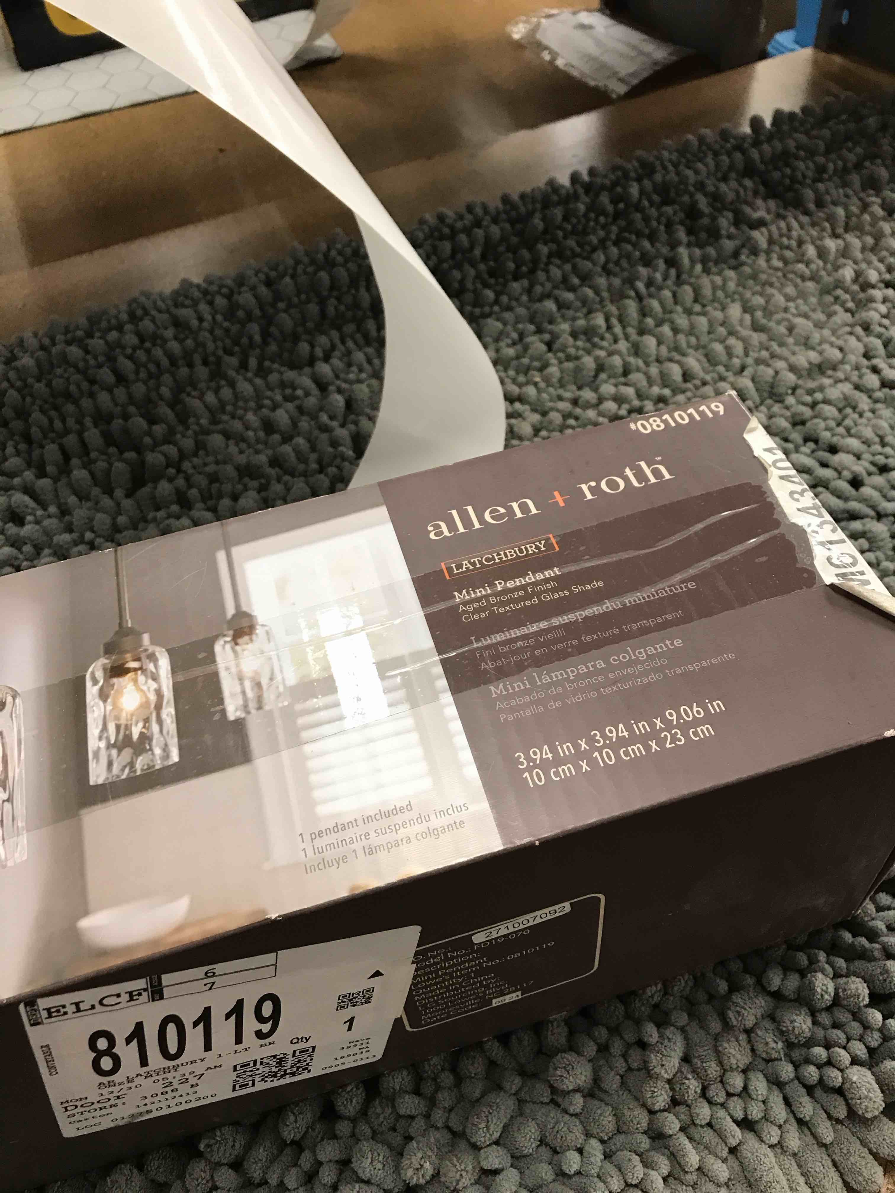 Condition photo showing As Is for Allen and Roth mini pendent