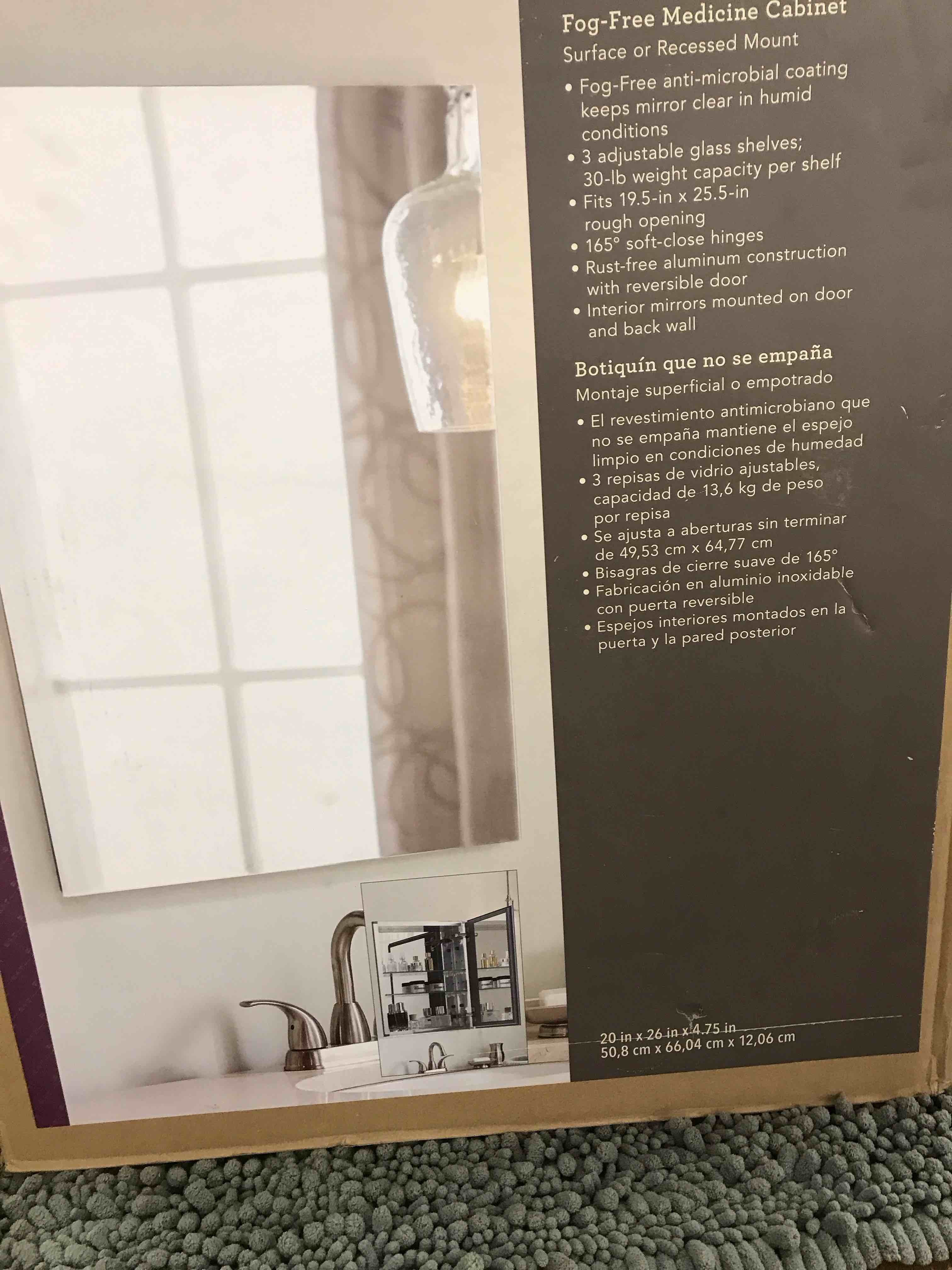 Condition photo showing Good Condition for fog free medicine cabinet