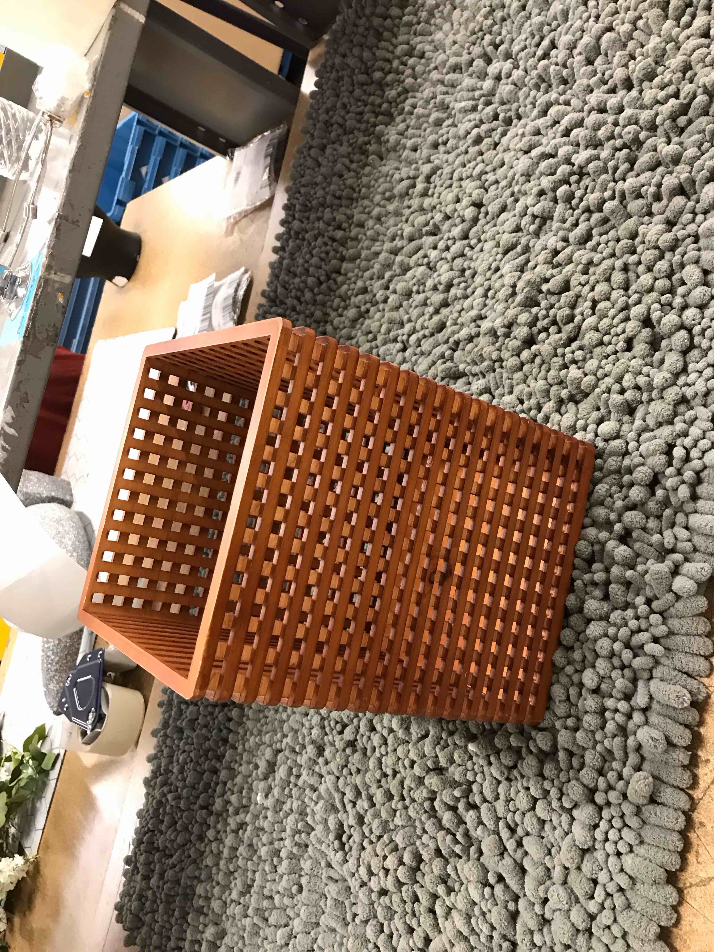 Condition photo showing Good Condition for basket