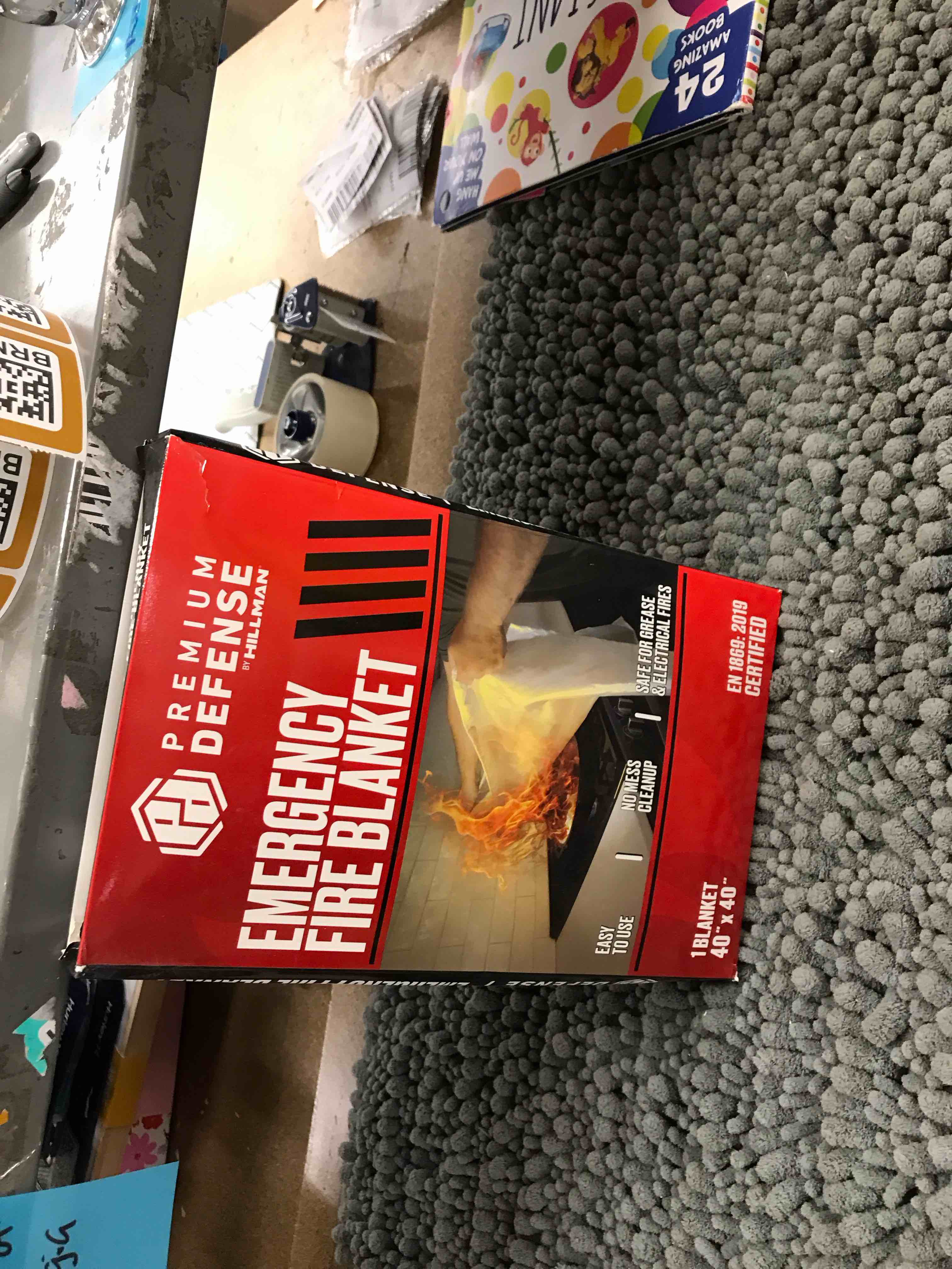 Condition photo showing Good Condition for emergency fire blanket