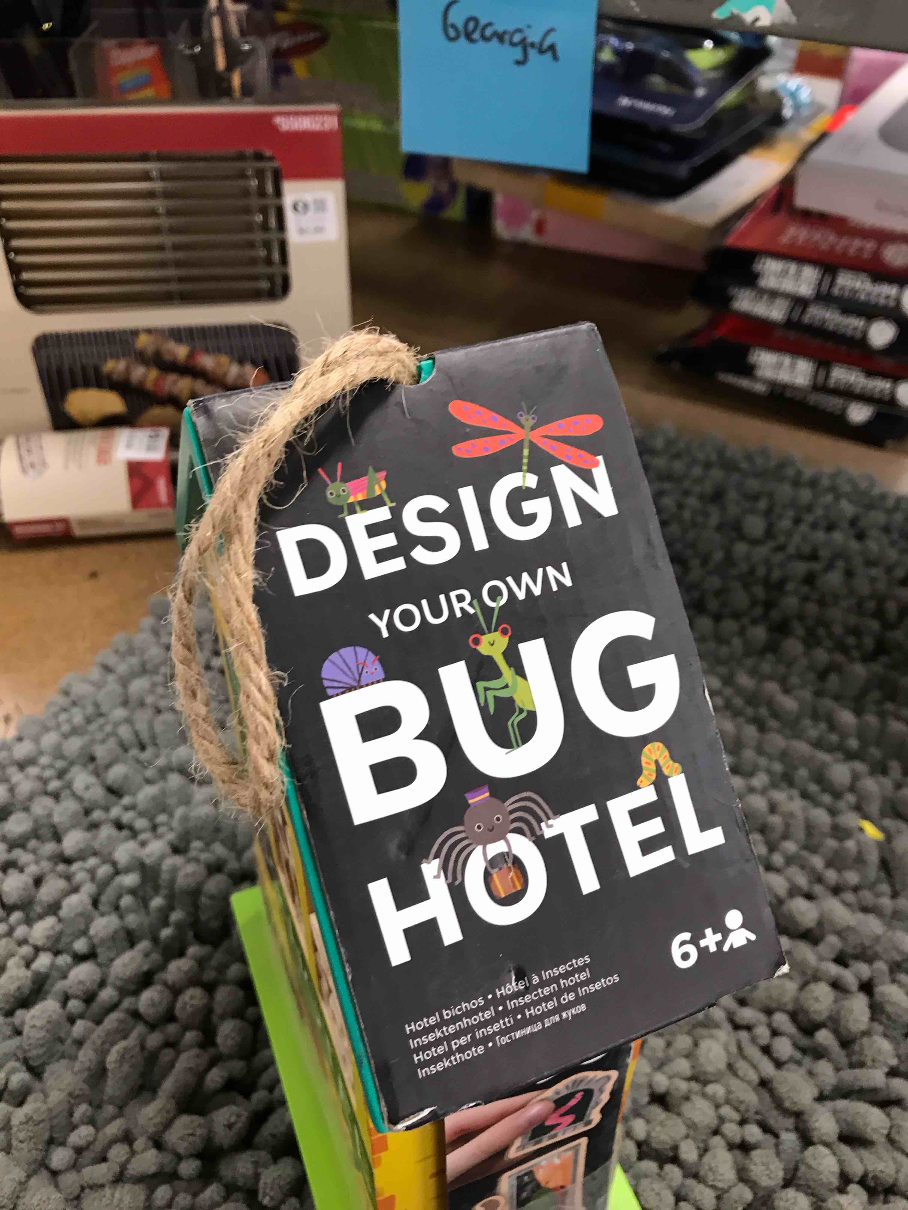 Condition photo showing New/Like New for bug hotel kit