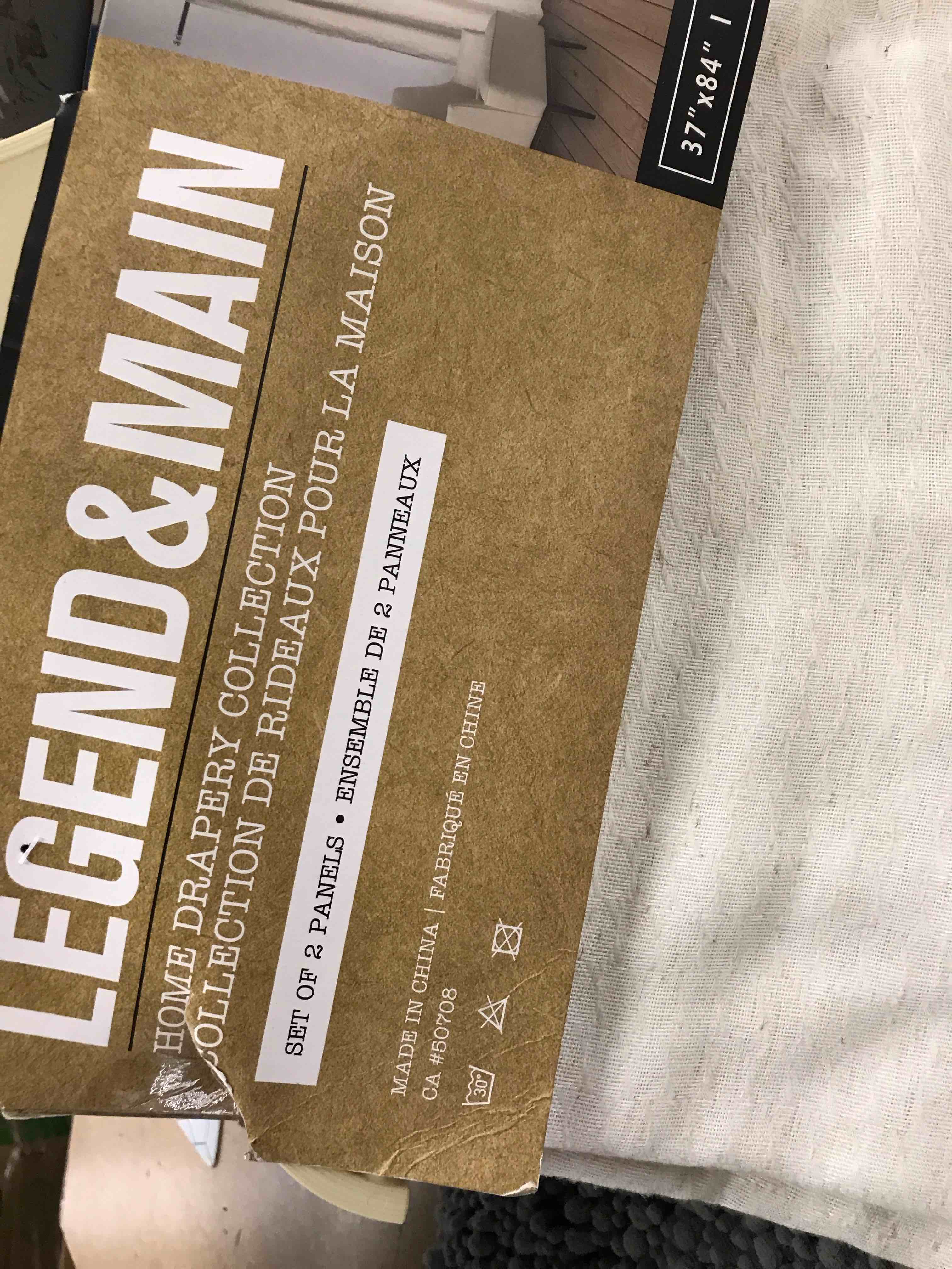 Condition photo showing Good Condition for set of 2 panels