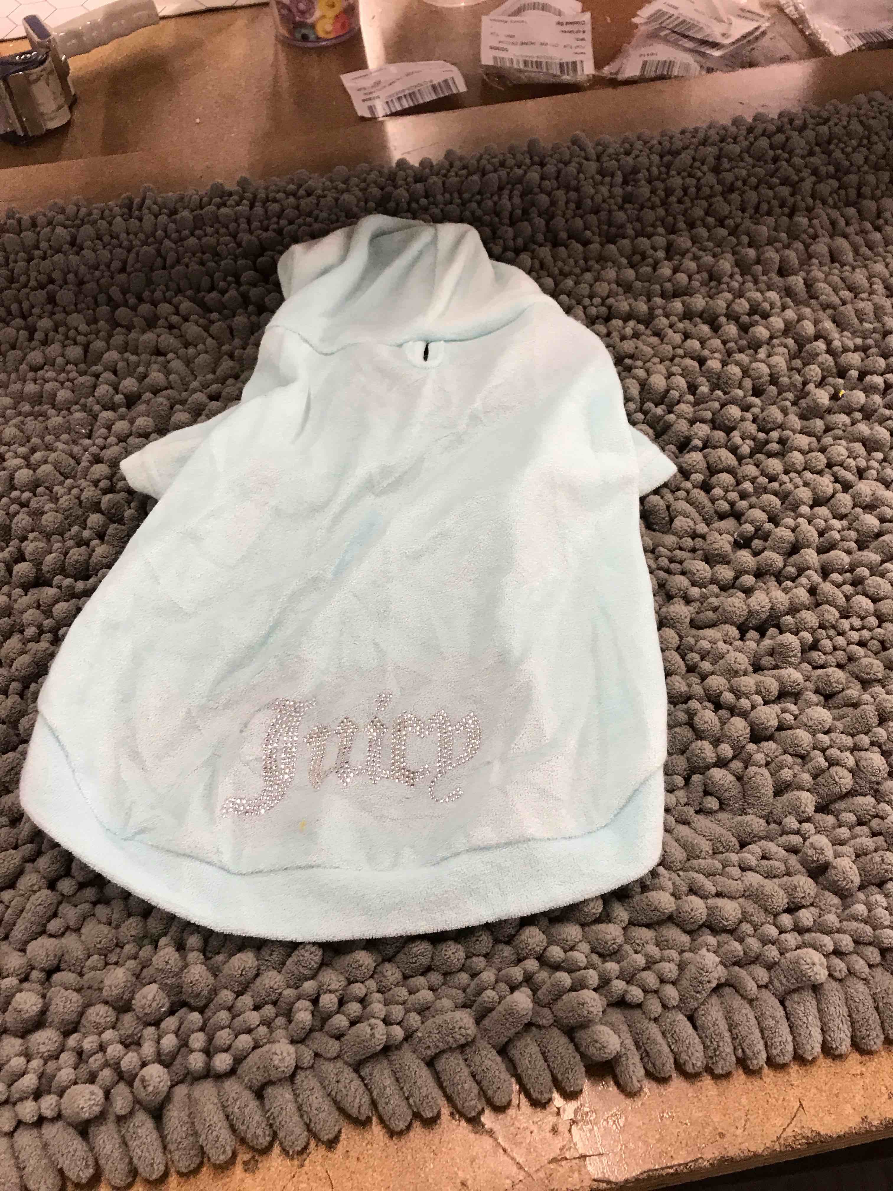 Condition photo showing Good Condition for dog outfit