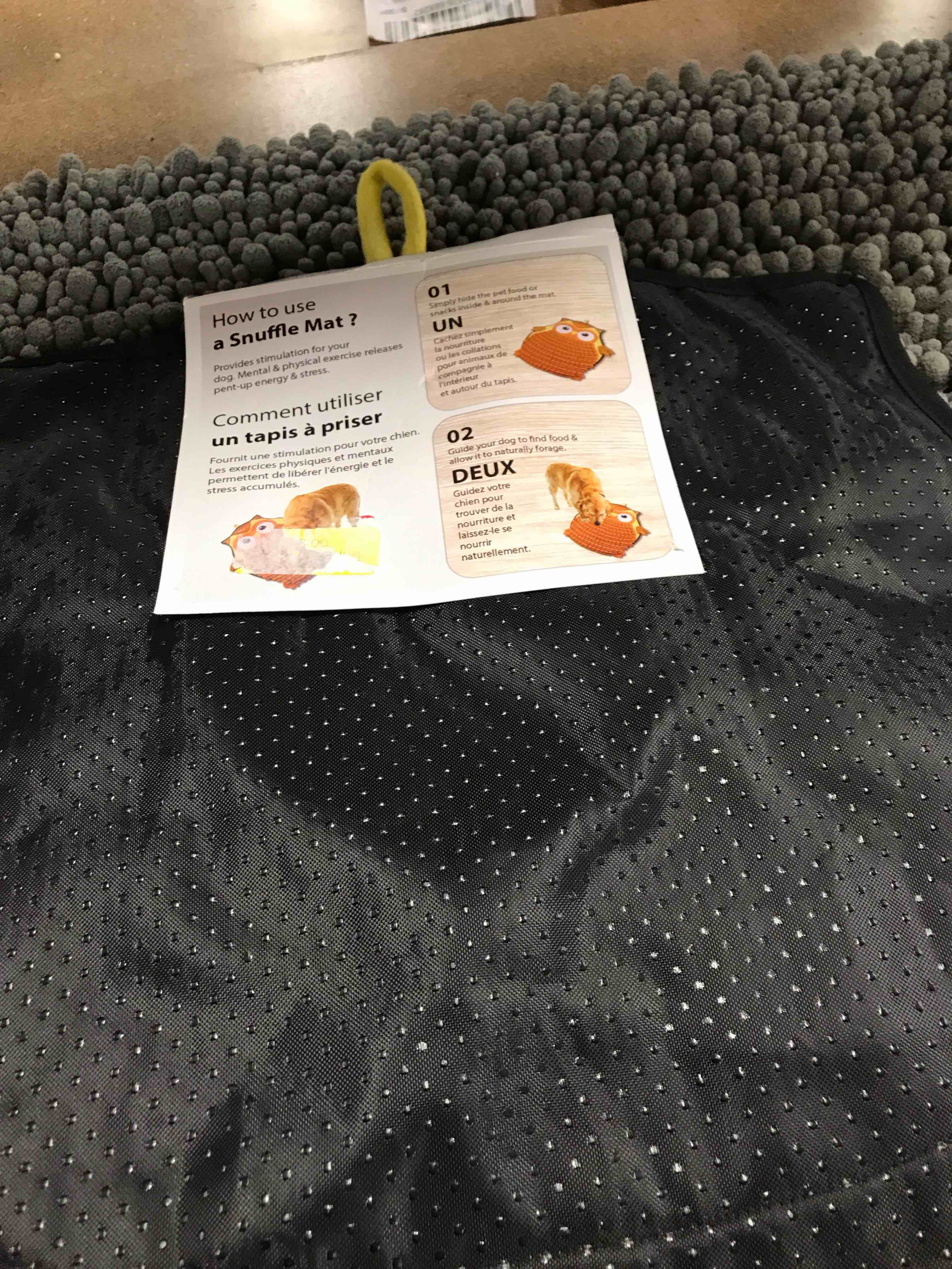 Condition photo showing New/Like New for snuffle play mat for pets