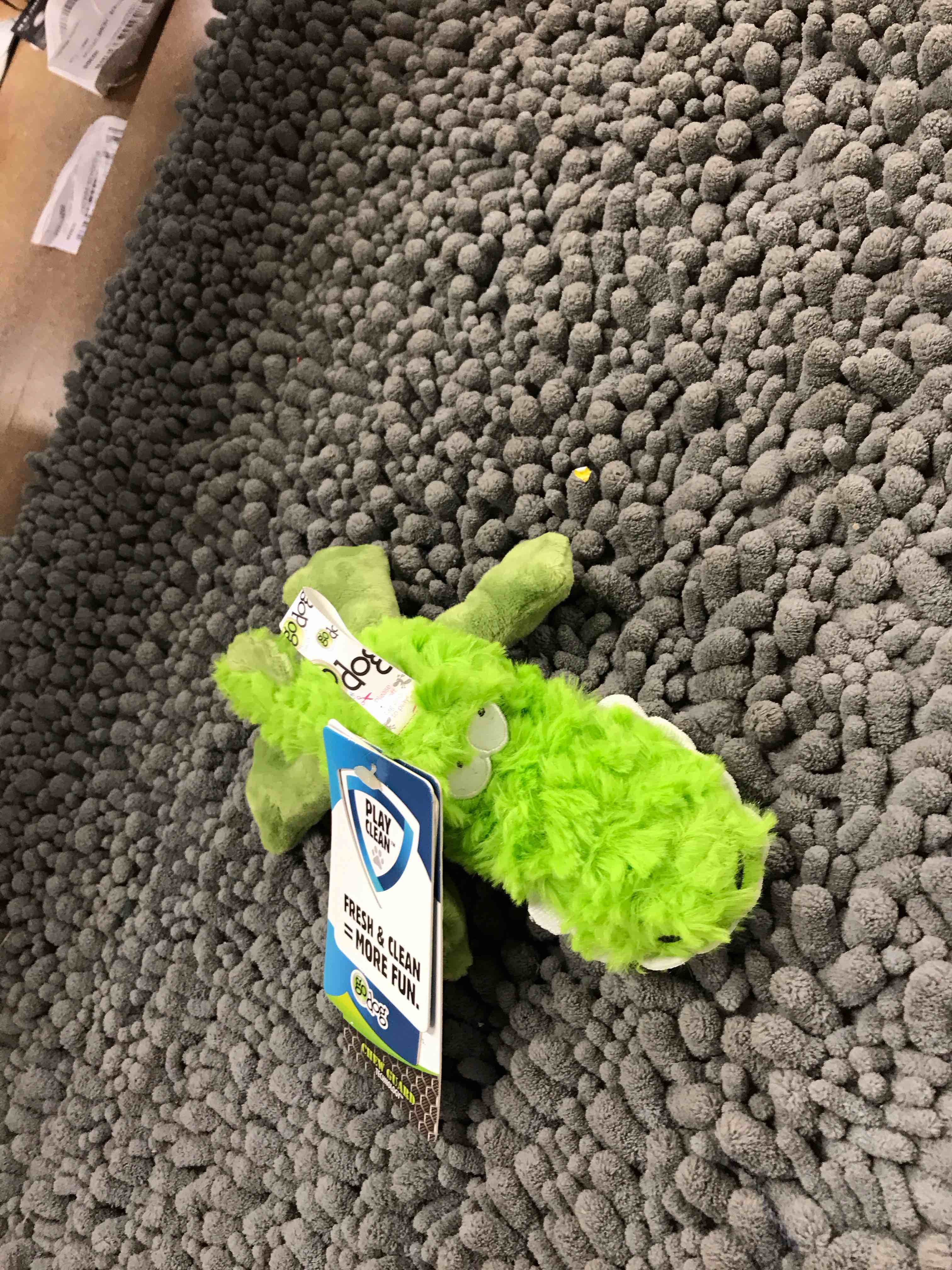 Condition photo showing Good Condition for alligator squeaky dog toy